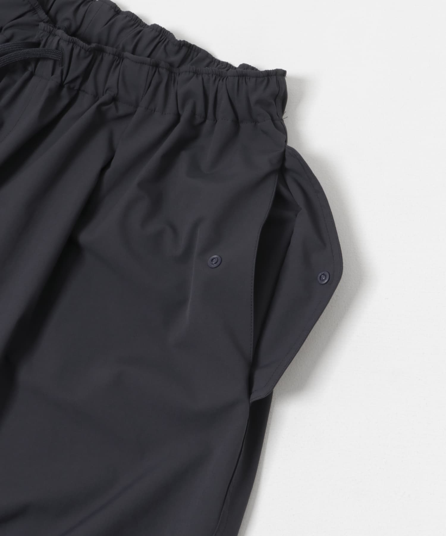 SFC　PARACHUTE PANTS Navy M