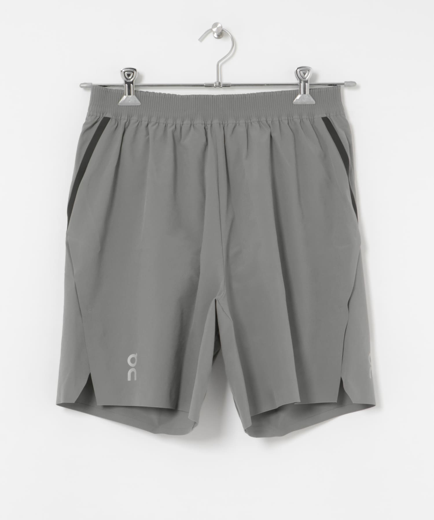 On　Train Shorts