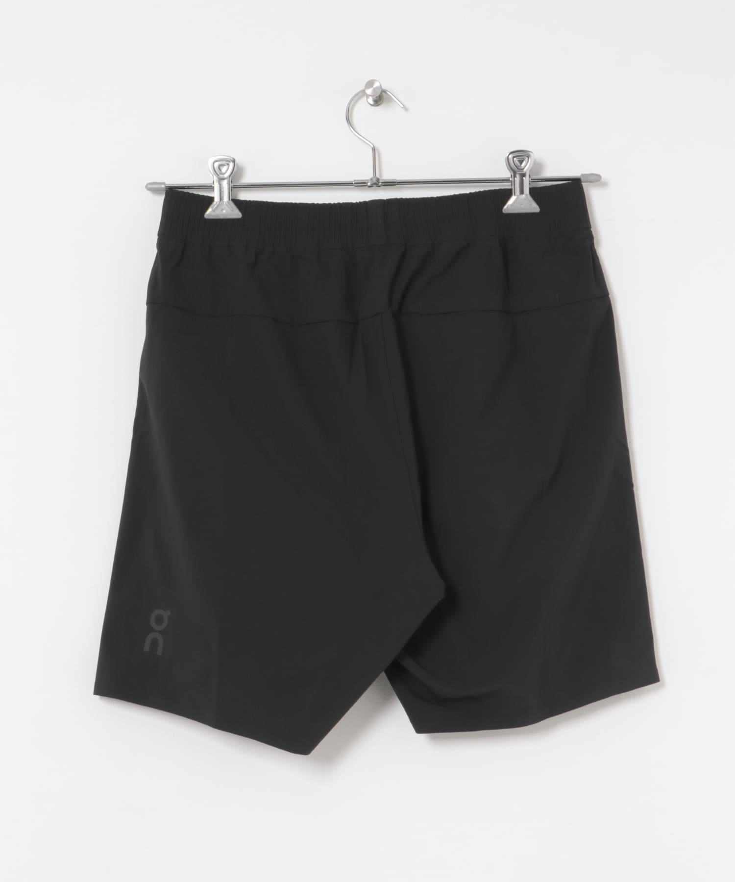 On Focus Shorts(S BLACK): ボトム｜URBAN RESEARCH公式