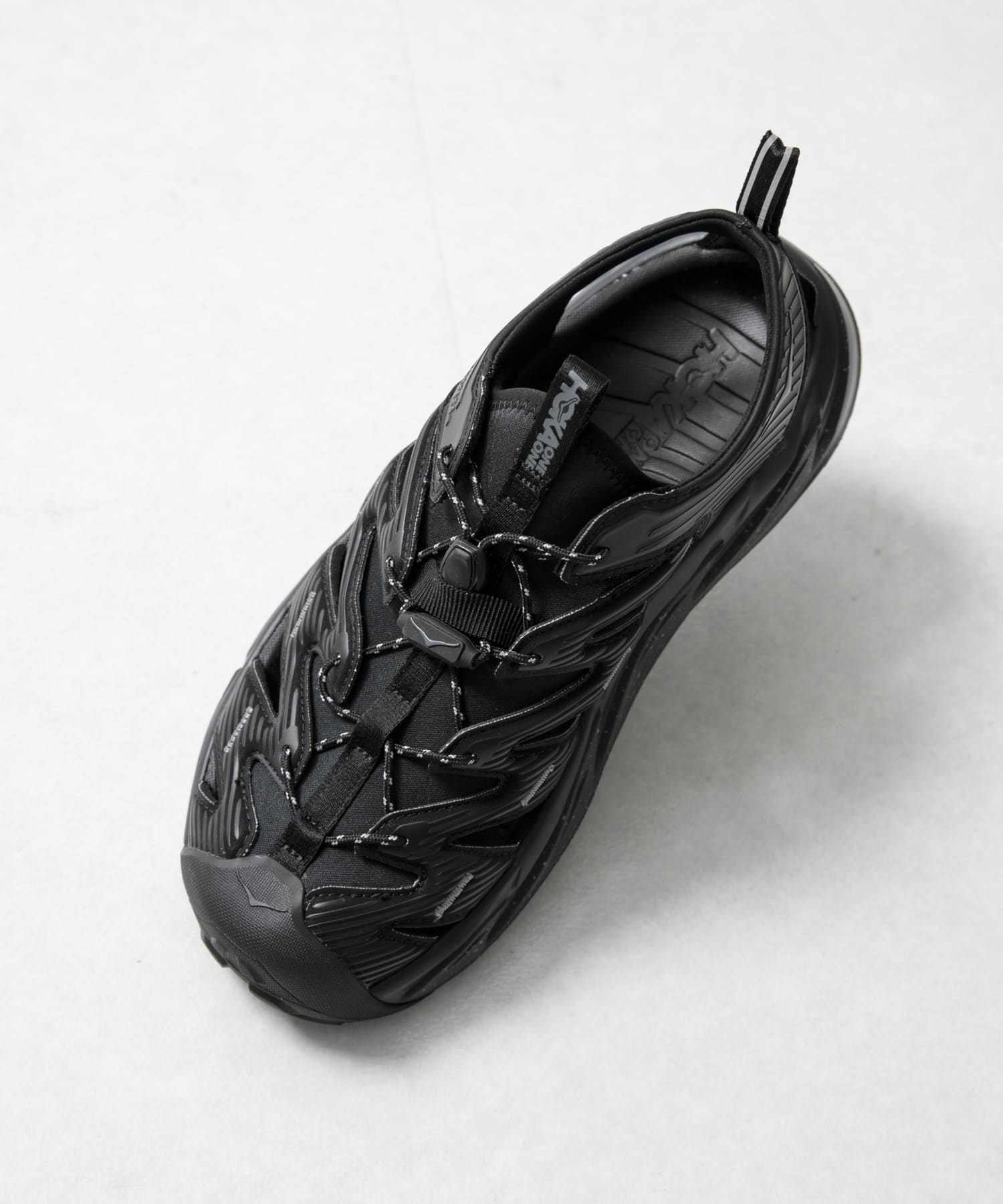 HOKA ONE ONE　U HOPARA BCSTL 26