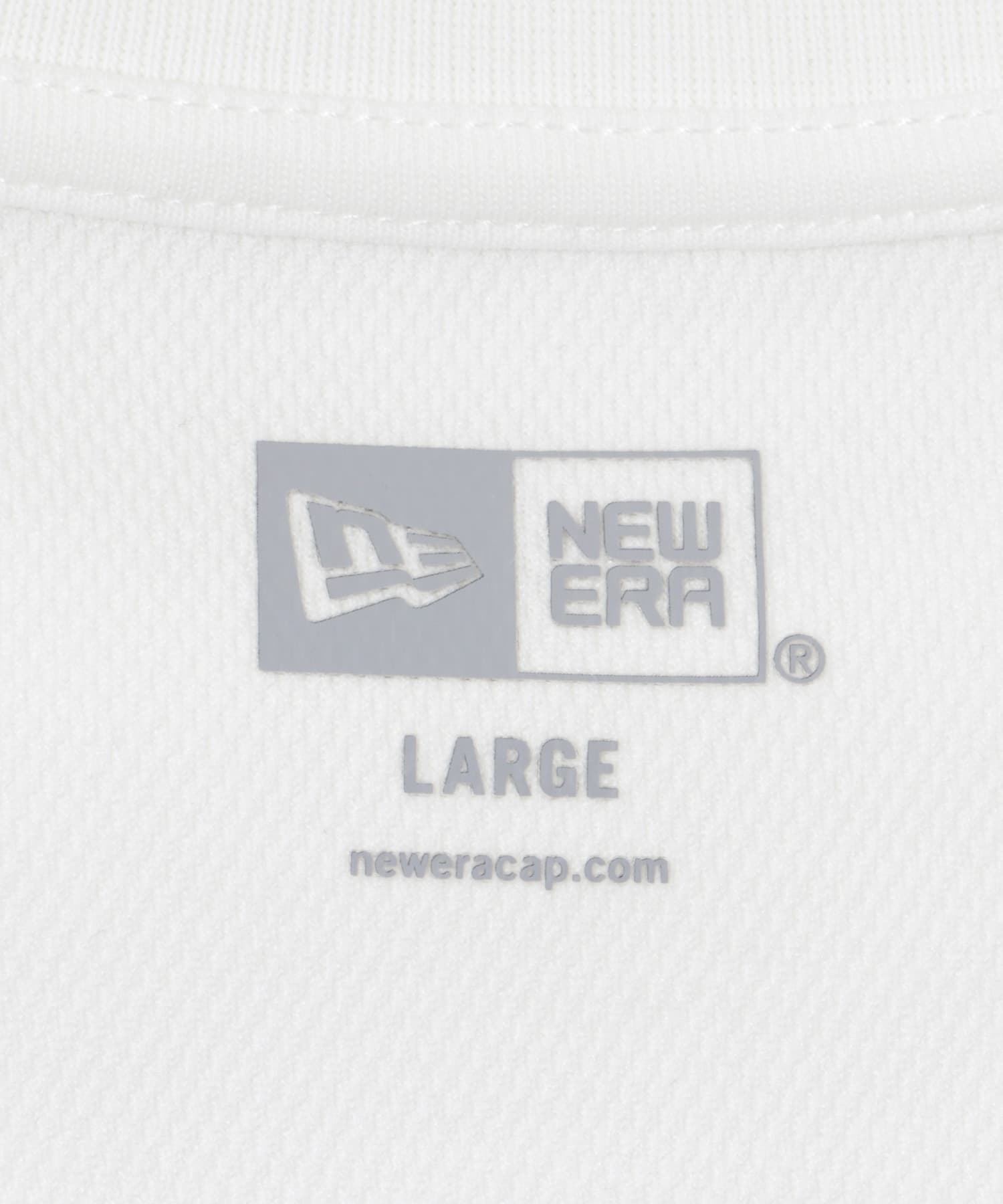 New Era　PF TEE FAT BASS YOSHIDA Off White L