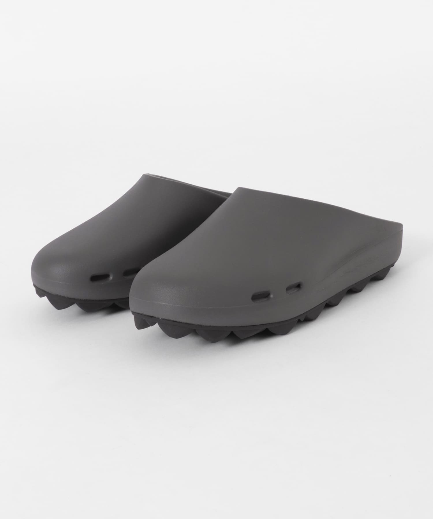 PPACO　LUX-1 AIR STUDDED SOLE