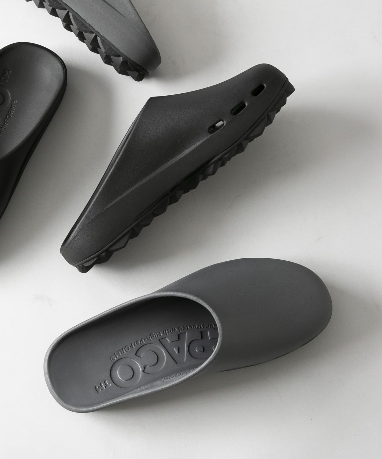 PPACO　LUX-1 AIR STUDDED SOLE BLACK 8