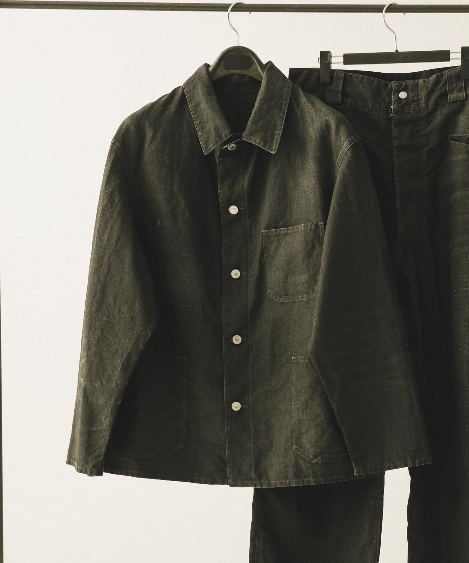 A PRESSE Vintage Black Linen Coverall(1 BLACK): アウター｜URBAN