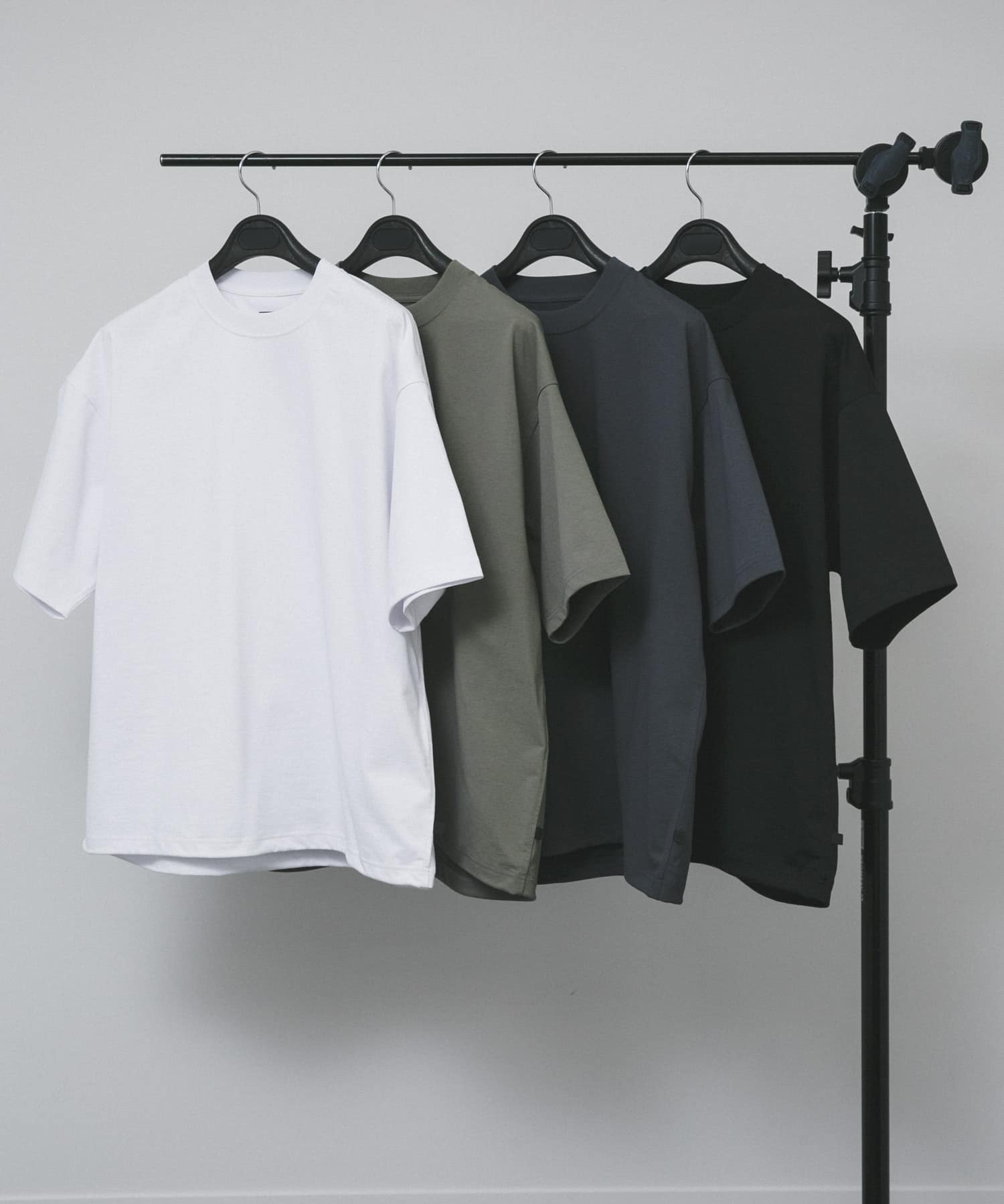 DAIWA PIER39　TECH DRAWSTRING S/S TEE CHARCOAL S
