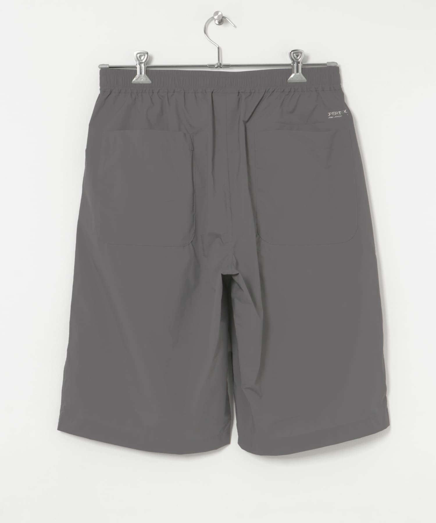 DAIWA PIER39　TECH TRAVEL SHORTS CHARCOAL M