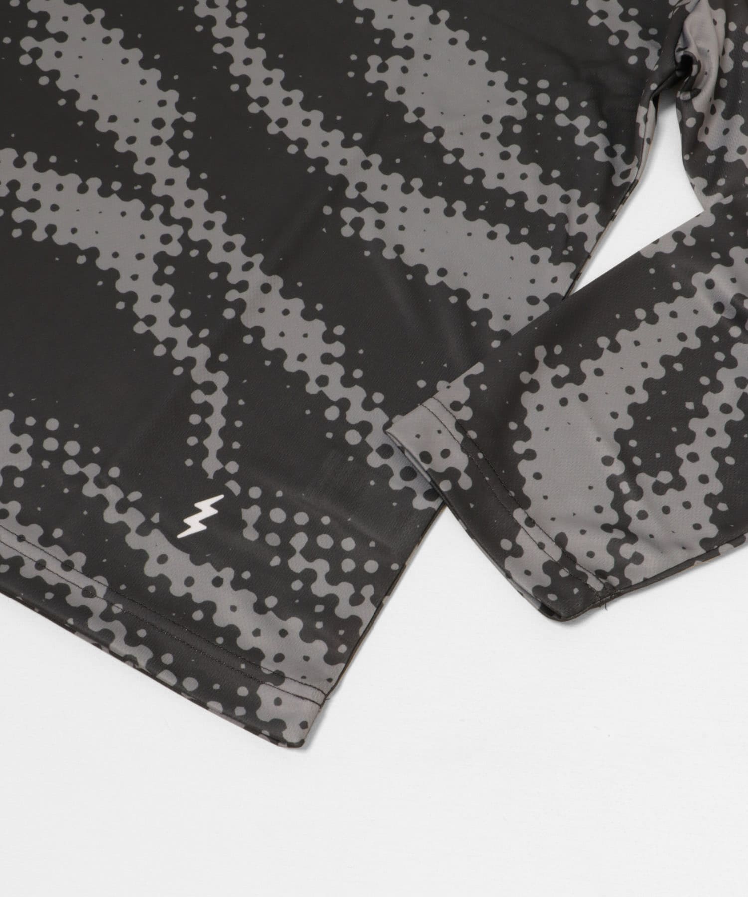 DOT CAMO