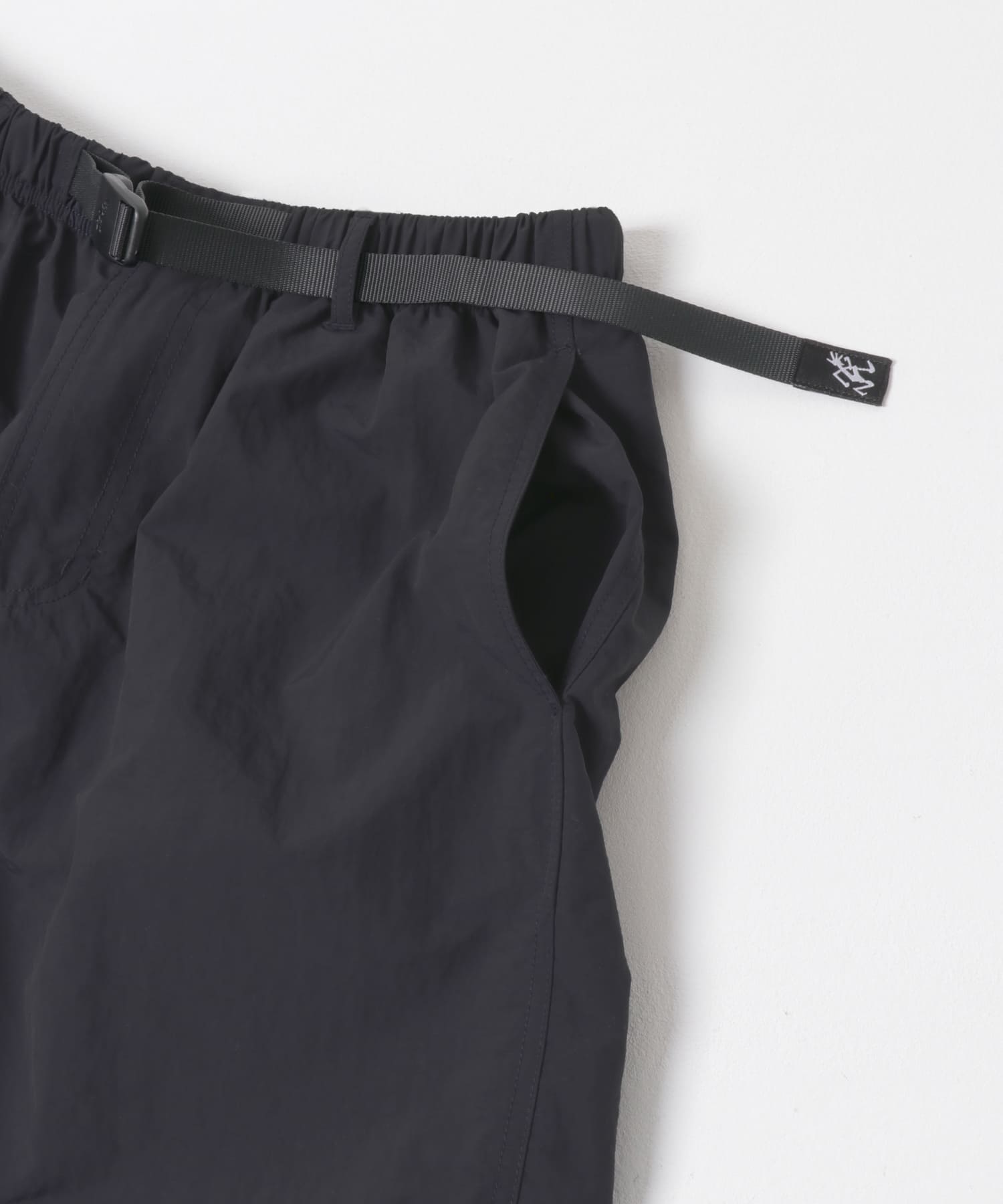 Gramicci / LOWERCASE　NYLON LOOSE SHORT D.NAVY M