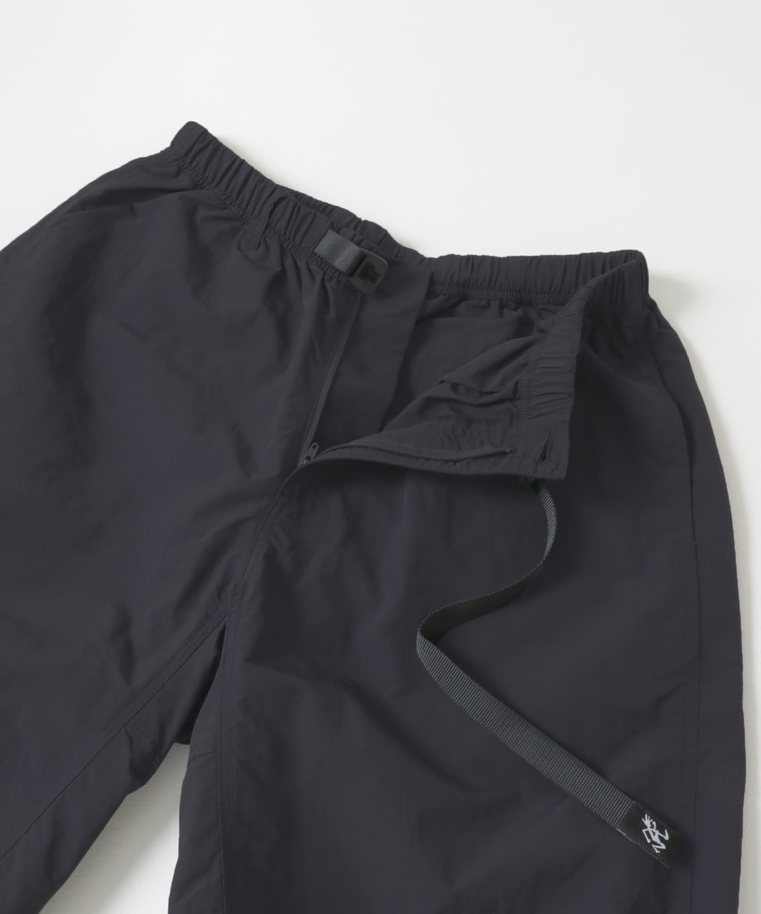 Gramicci / LOWERCASE　NYLON LOOSE SHORT D.NAVY M