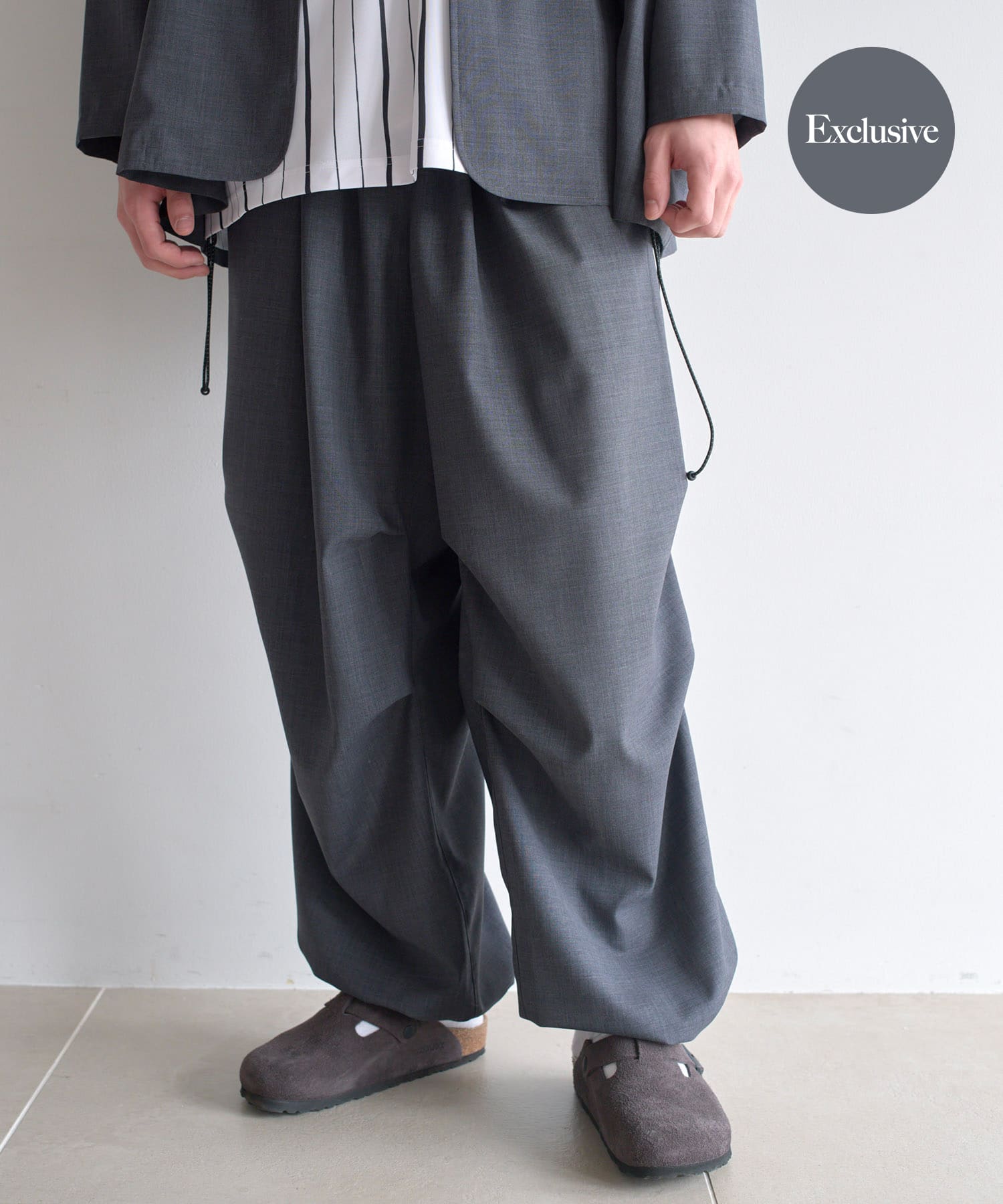 別注』SFC×URBS PARACHUTE PANTS(M CHARCOAL): ボトム｜URBAN RESEARCH