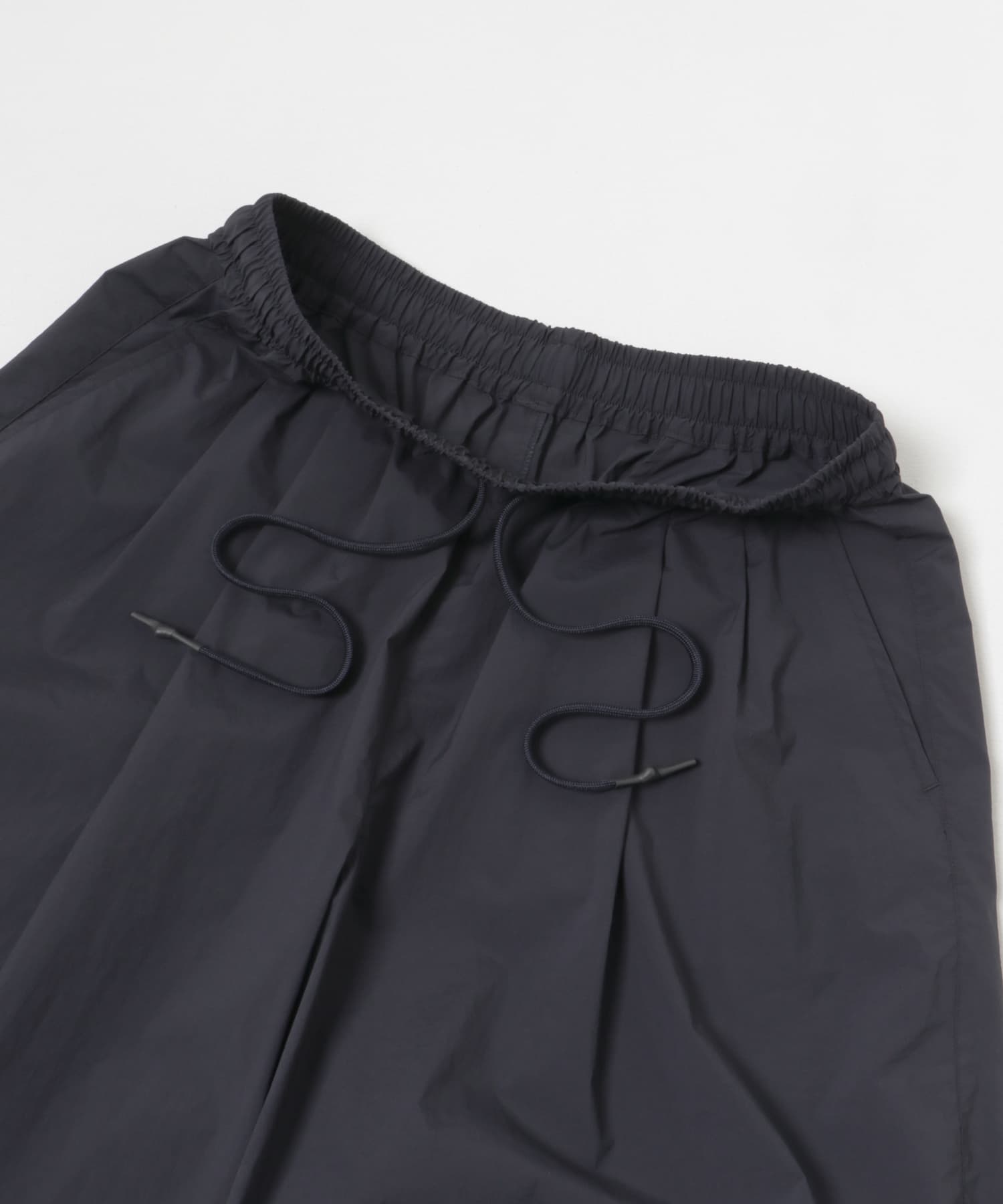 SFC　NYLON BAGGY SHORTS Navy M