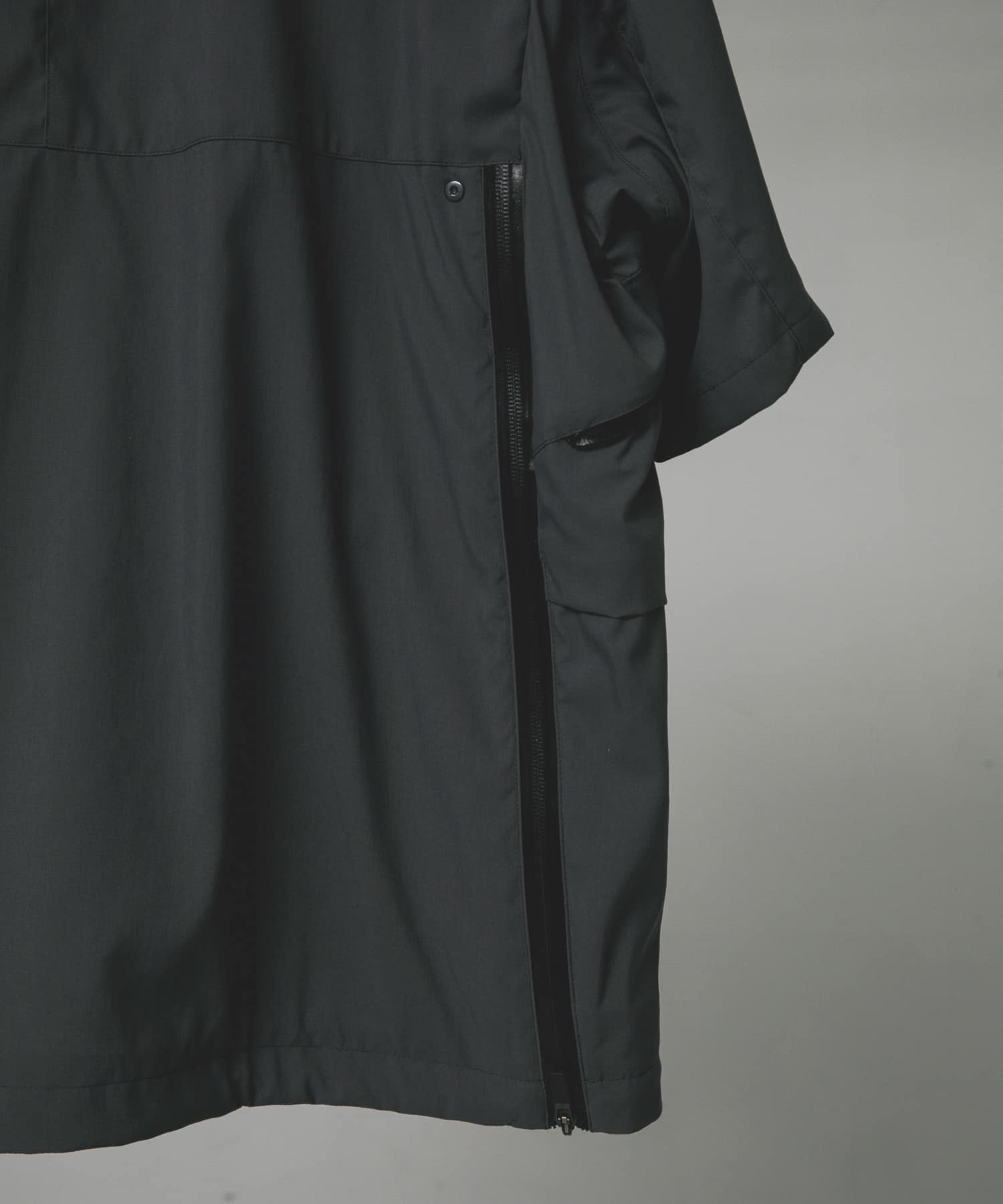 ACRONYM　signature vest gray S