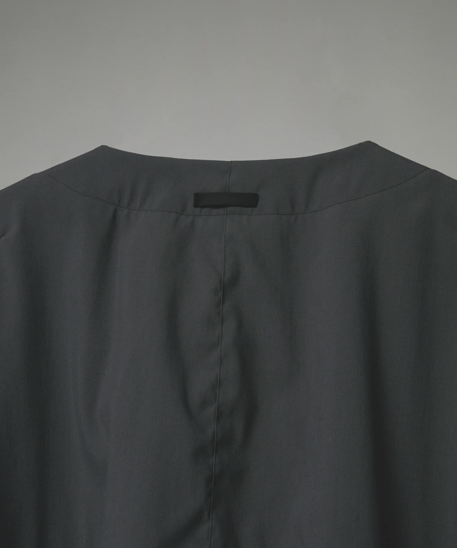 ACRONYM　signature vest gray S