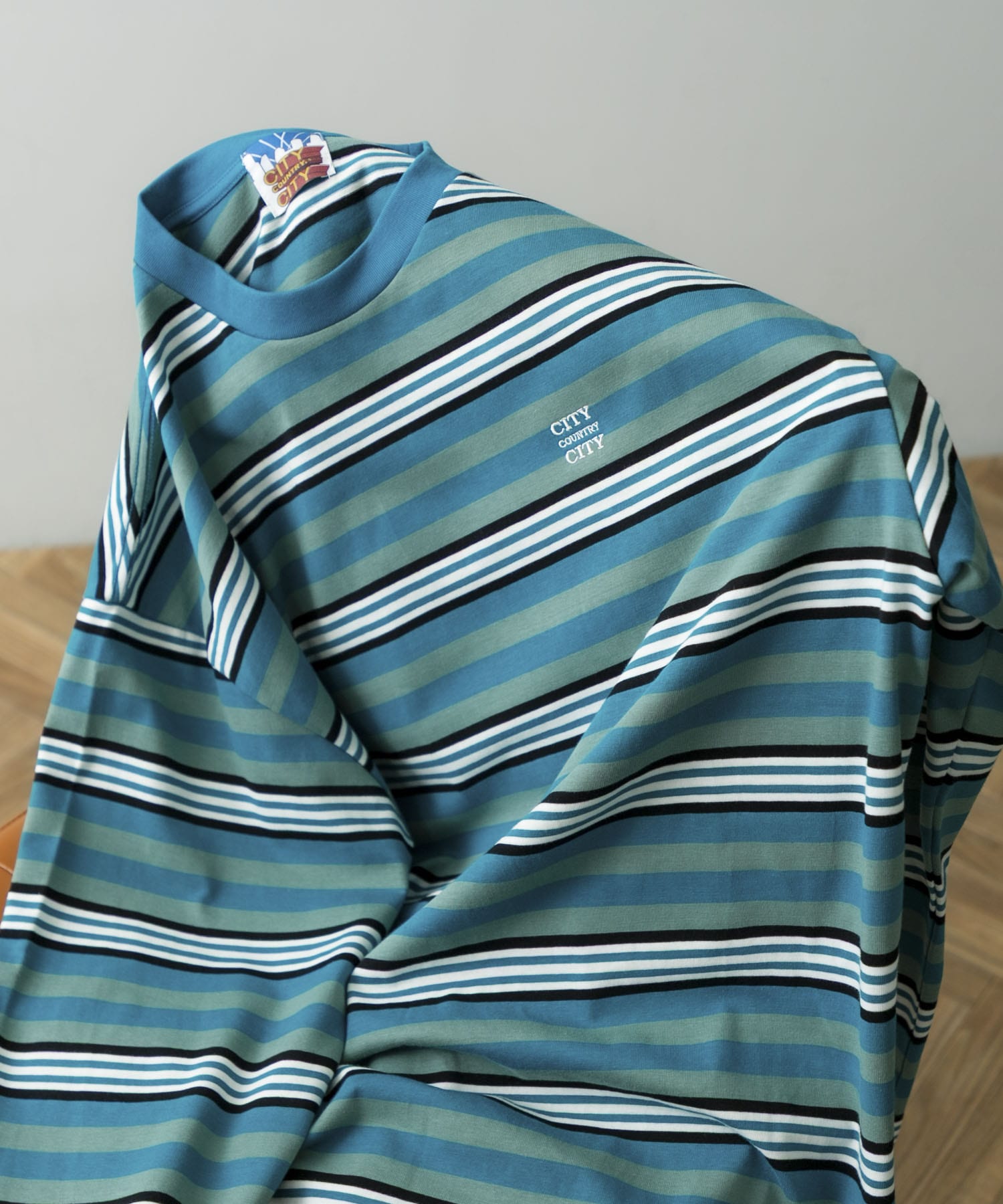 CITY COUNTRY CITY　EMB LOGO MULTIBORDER L/ST GRN/WHT L