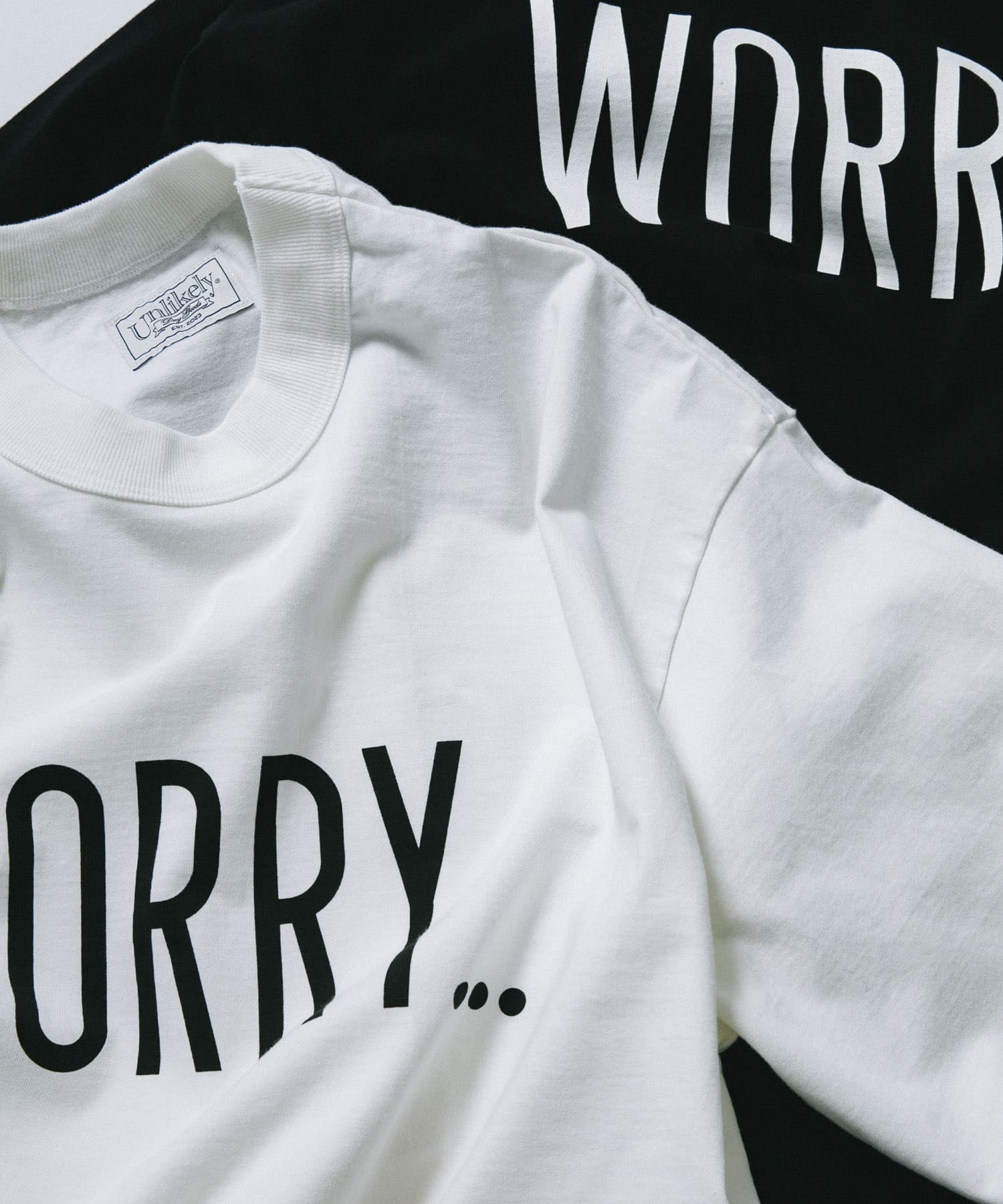 Unlikely　Authentic Graphic Tee WHITE M