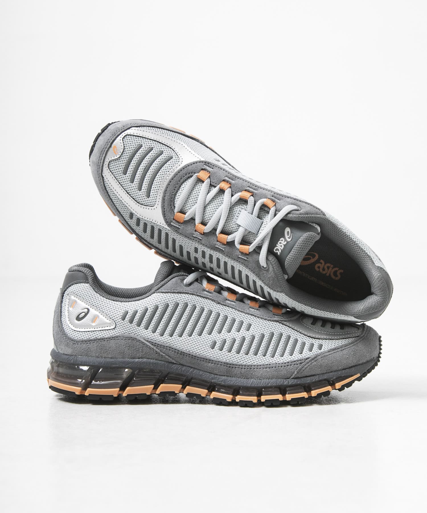 ASICS　GEL-QUANTUM 360 I AMP