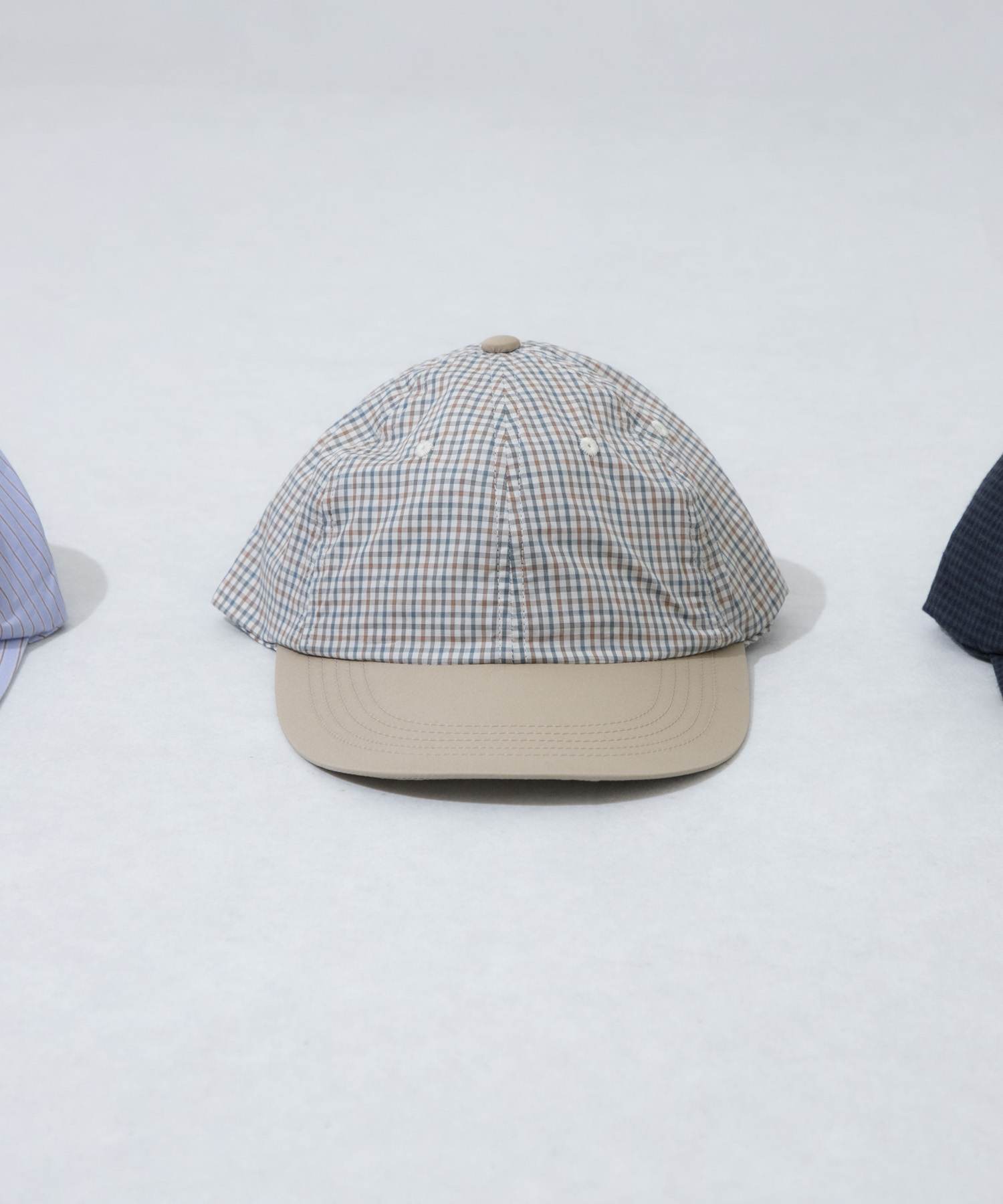 Share the Fantasy　6 panel long brim cap