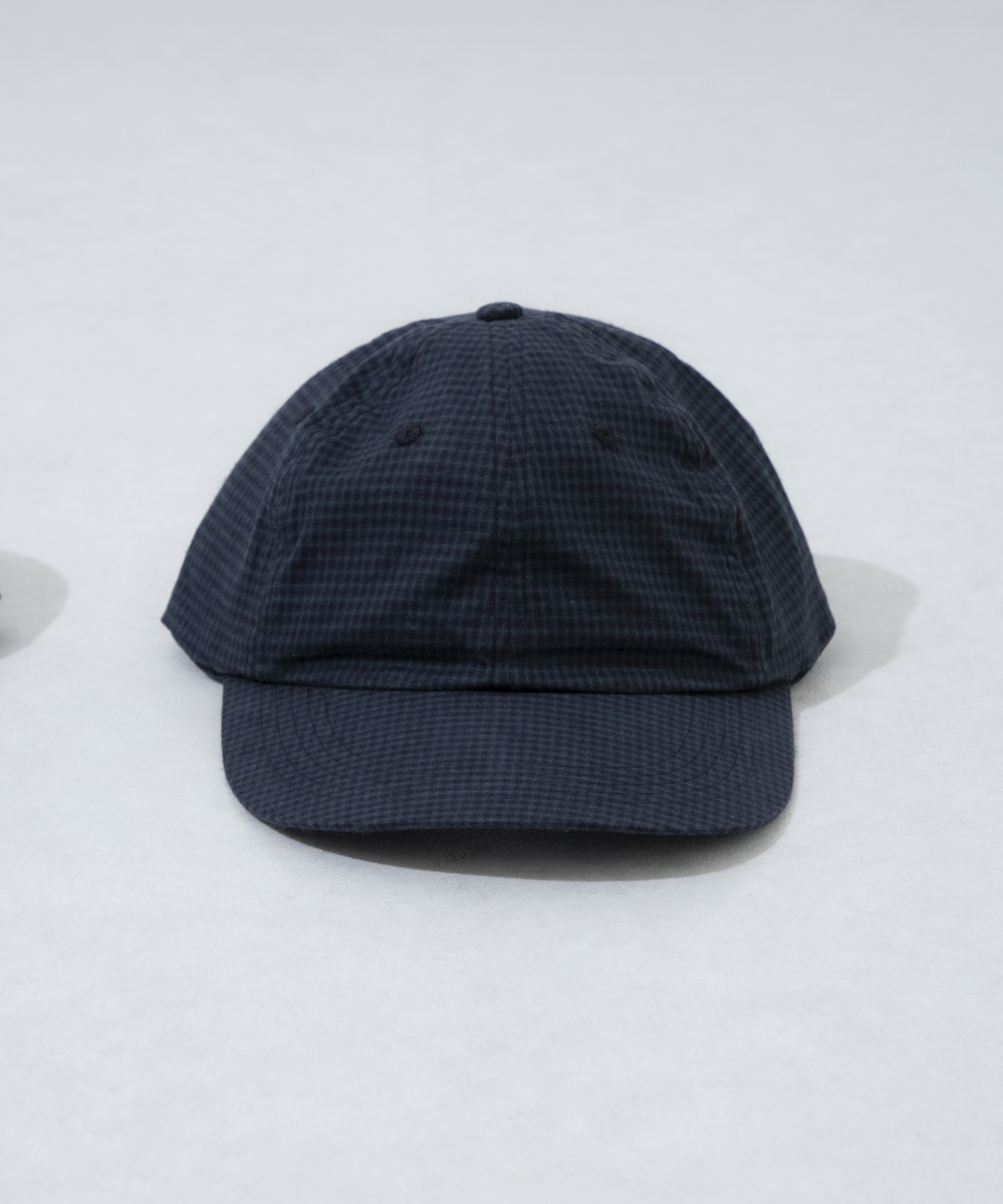 Share the Fantasy　6 panel long brim cap