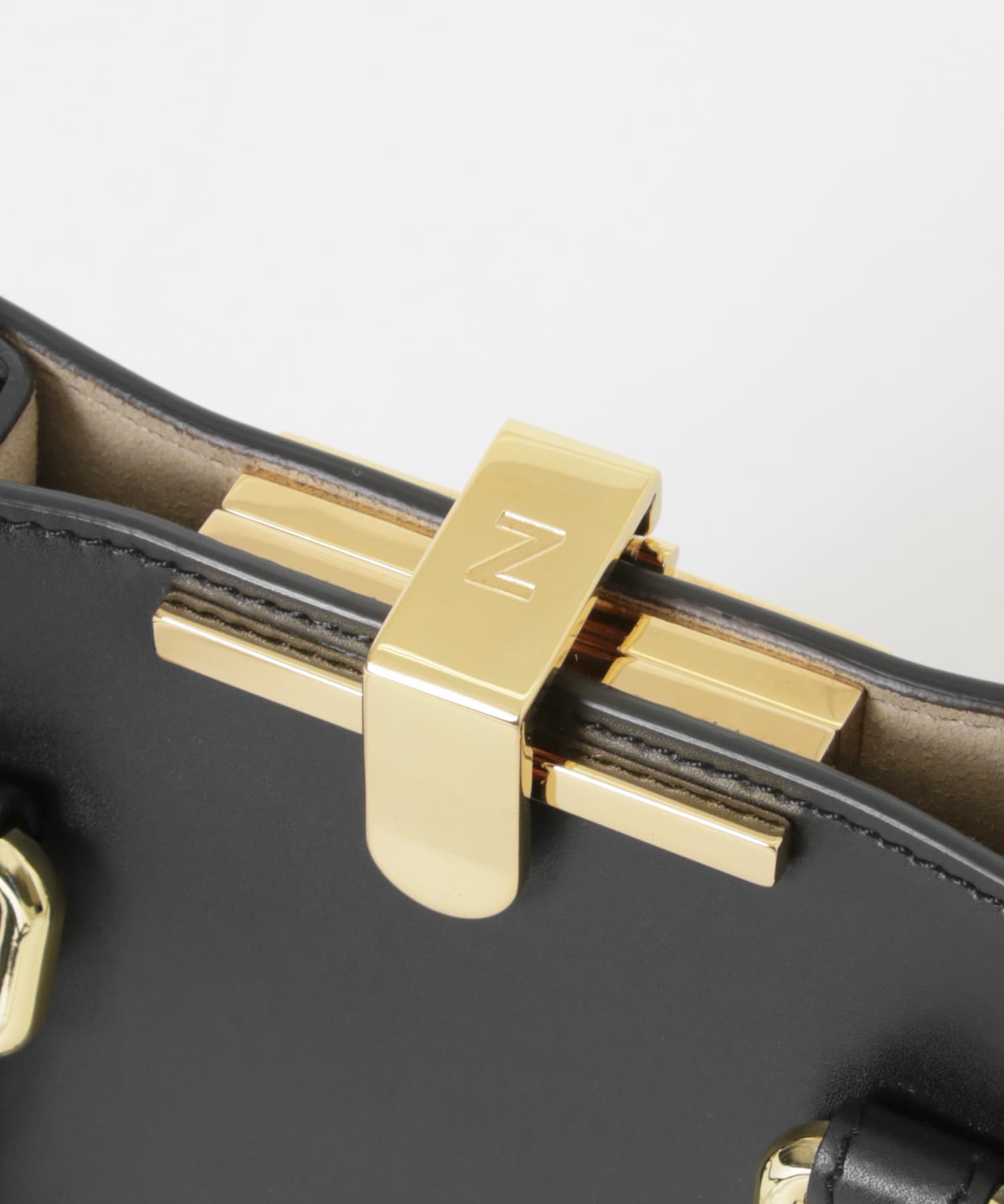 zanchetti　ZETA CROSSBODY HANDLE NERO FREE