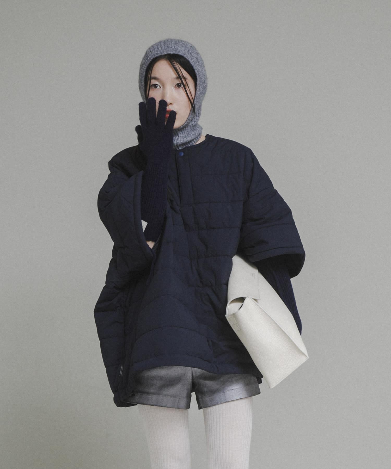 paloma wool　BUTTONS ANGELS Grey FREE