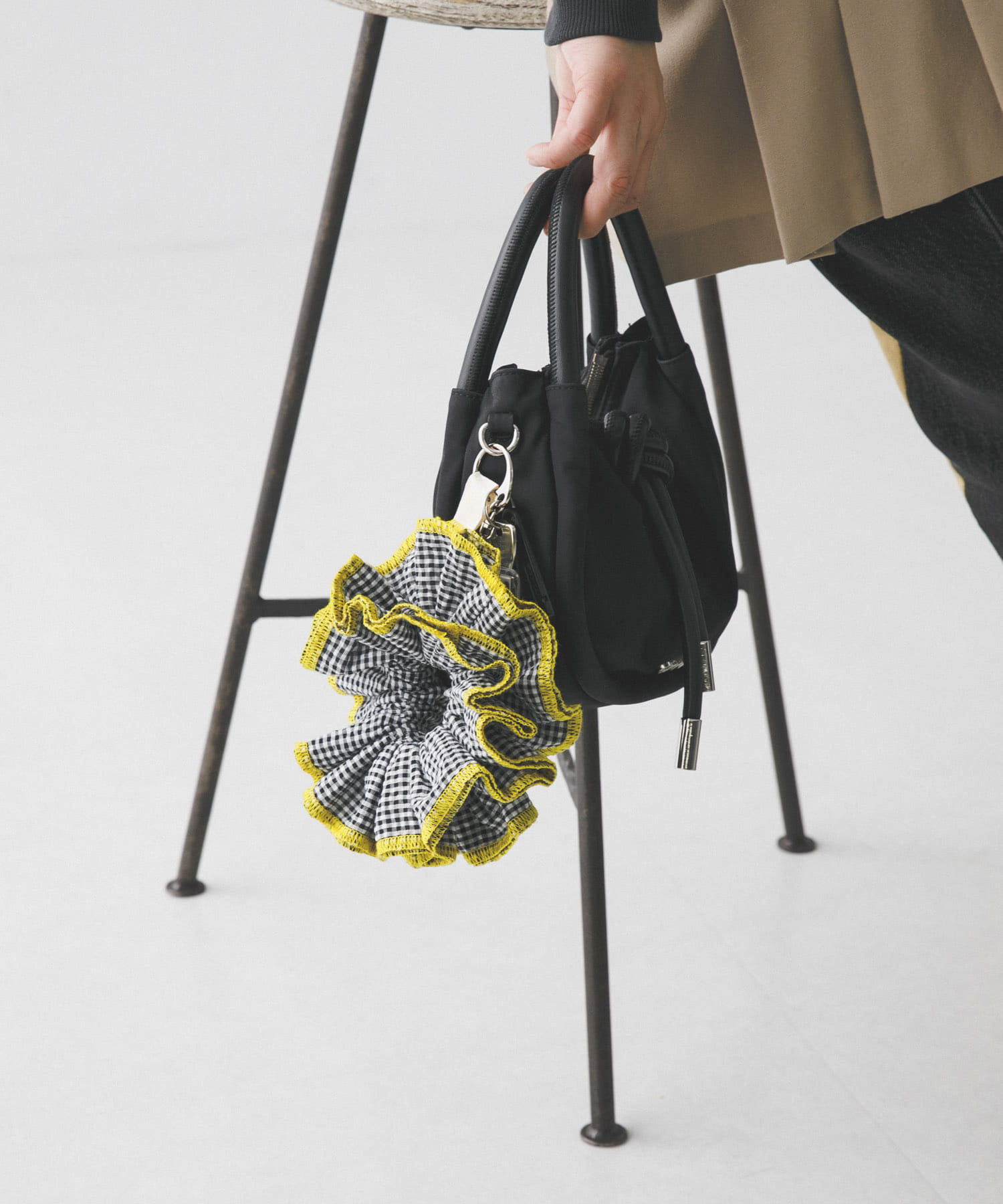 Good Squish SUPER BABY MONDAY(FREE YELLOW): アクセサリー｜URBAN