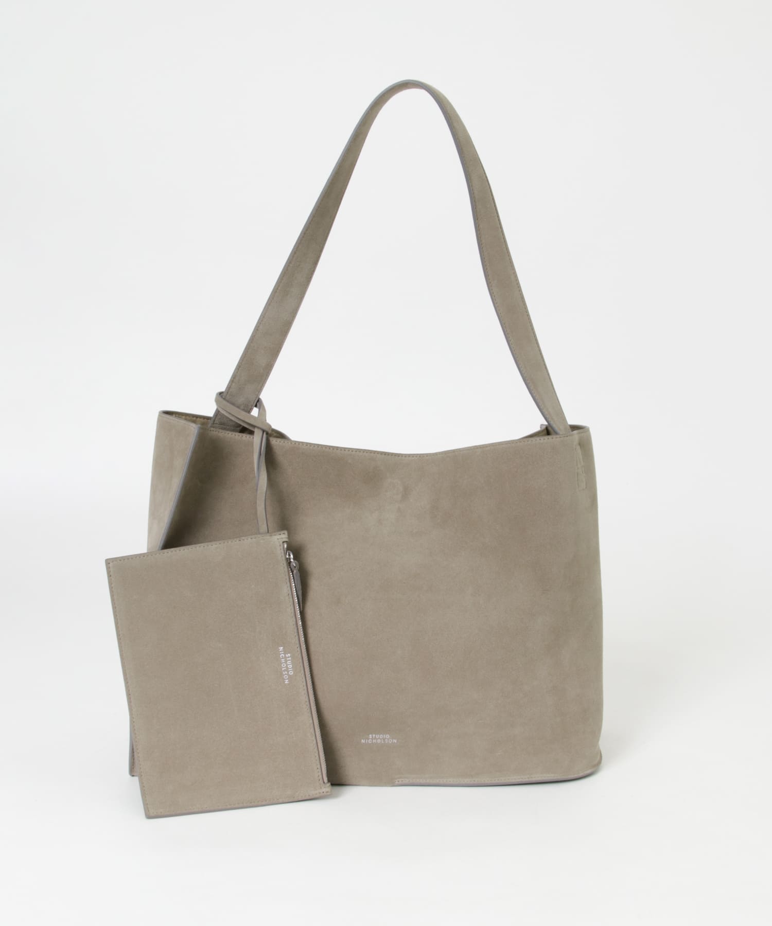 STUDIO NICHOLSON　THE REFLECTION TOTE SUEDE