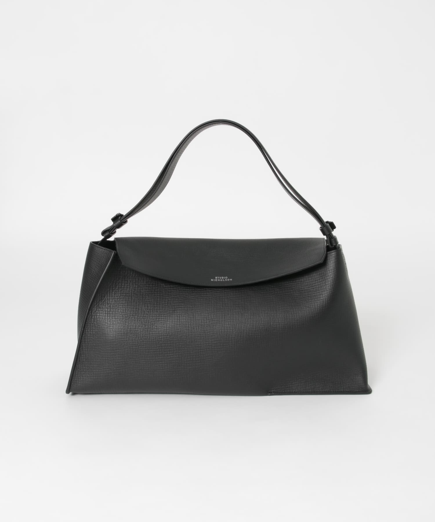 STUDIO NICHOLSON　THE FOLDED SHOULDER BAG