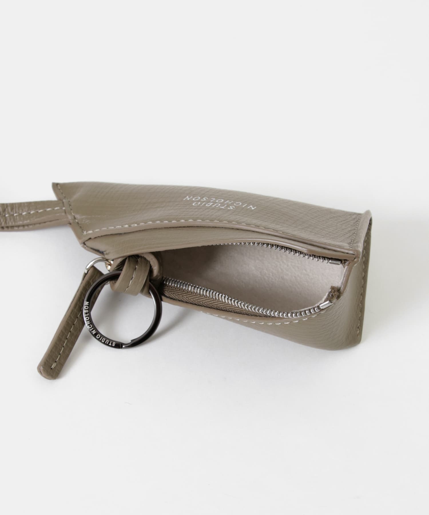 STUDIO NICHOLSON　POUCH ELEPHANT FREE