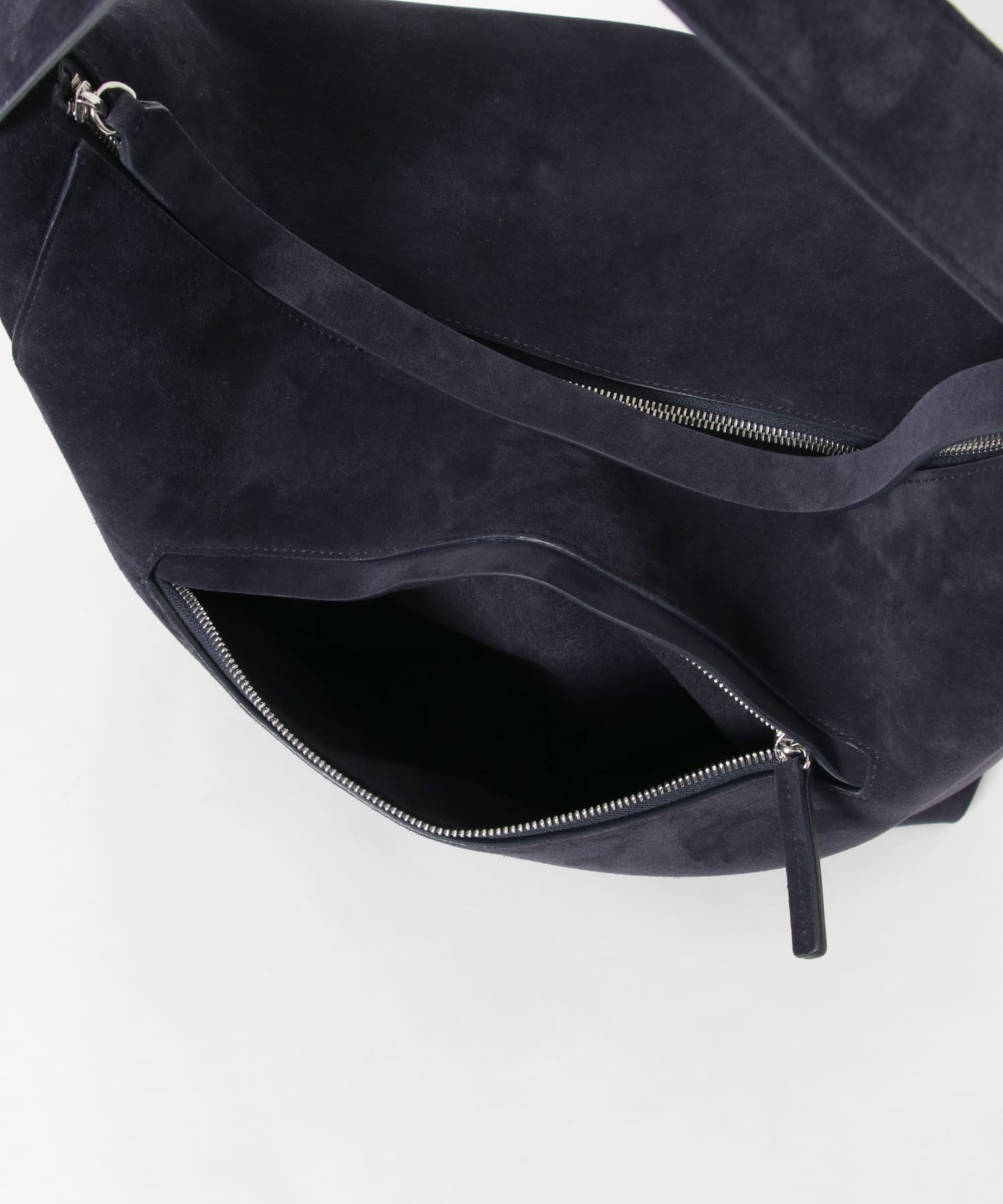 STUDIO NICHOLSON　HOBO BAG TYPE2 SUEDE D NAVY FREE
