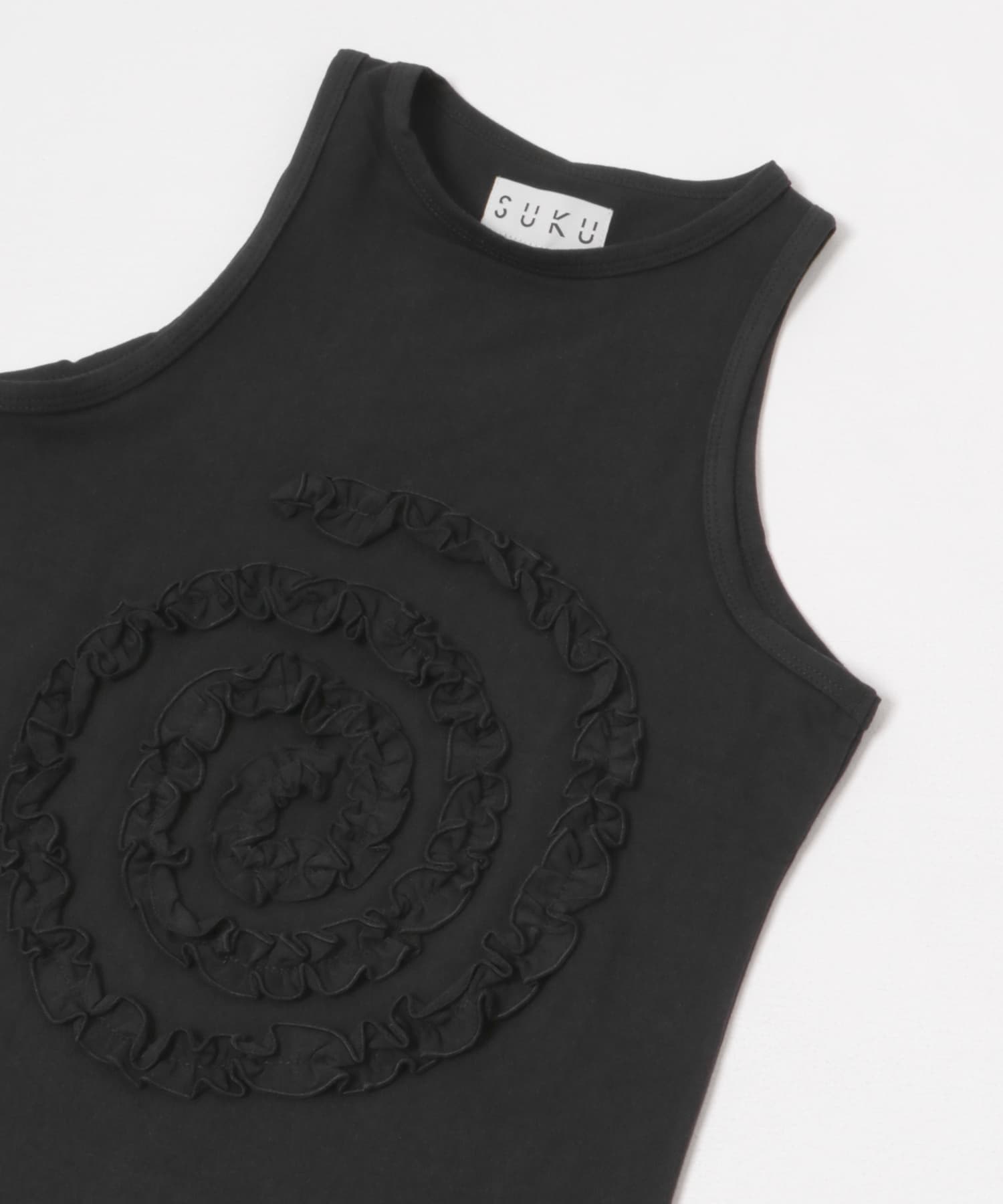 SUKU HOME　FRILL SWIRL TANK EBONY S
