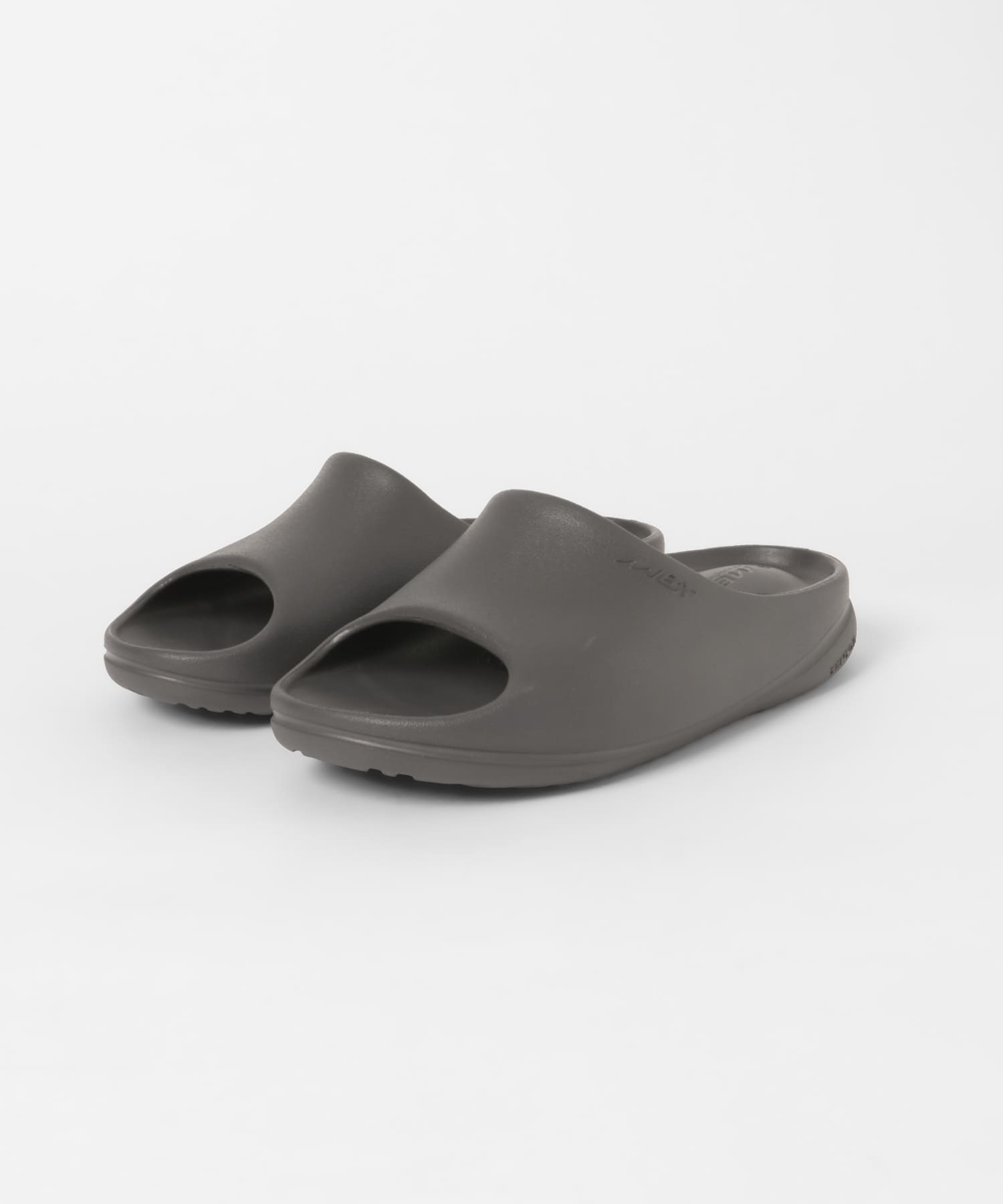 MBT　SENSOR SANDAL METALLIC P 7