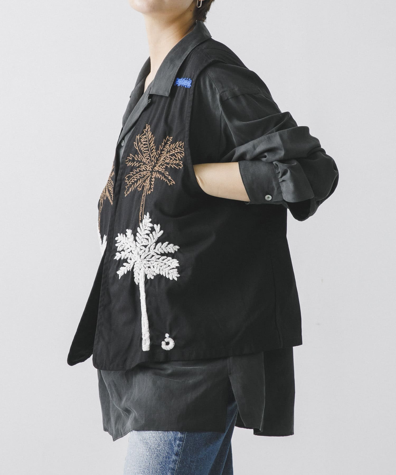 NOMARHYTHM TEXTILE　Palm Tree Hand Embroidery Vest BLACK 1