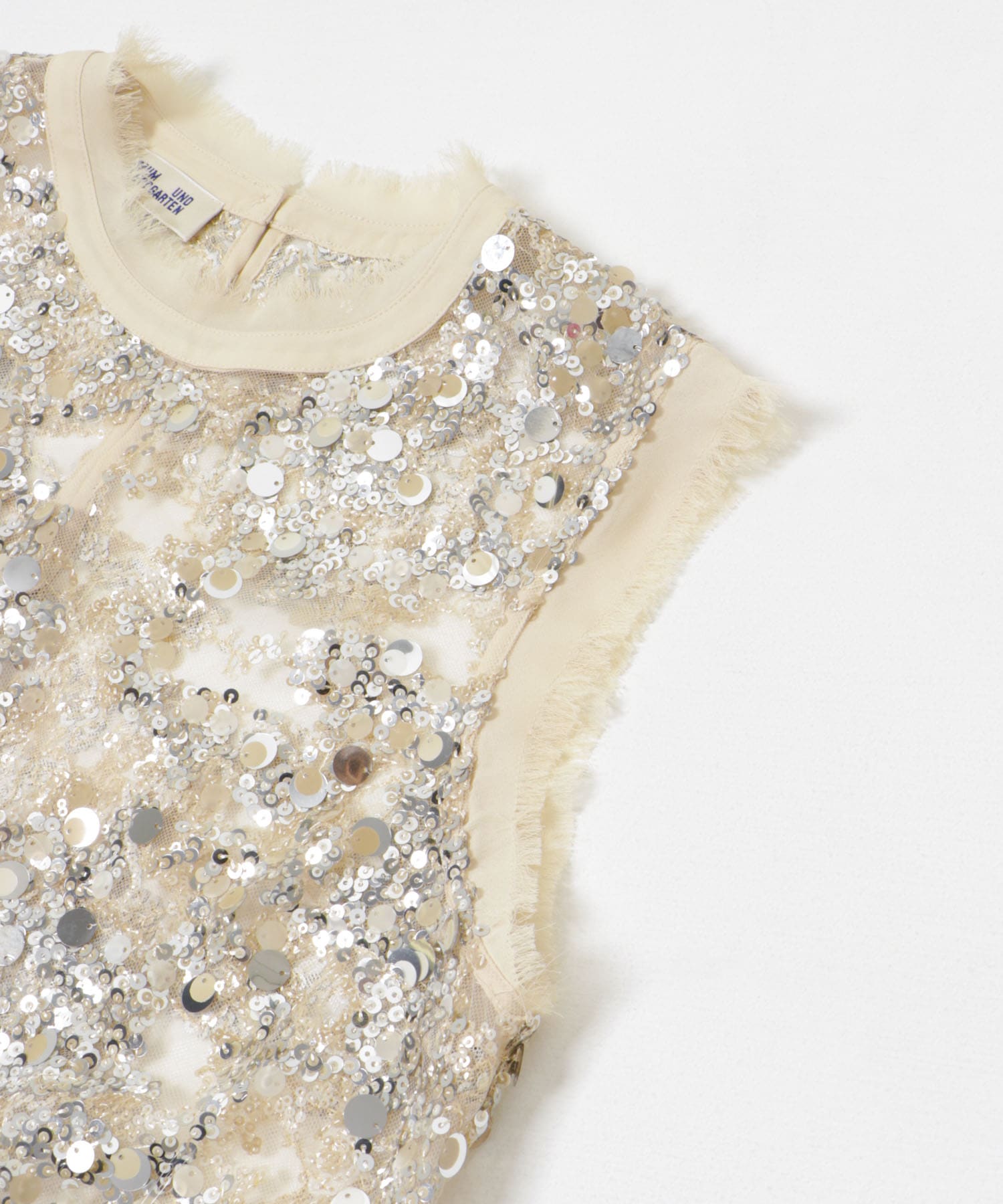 N SEQUINS