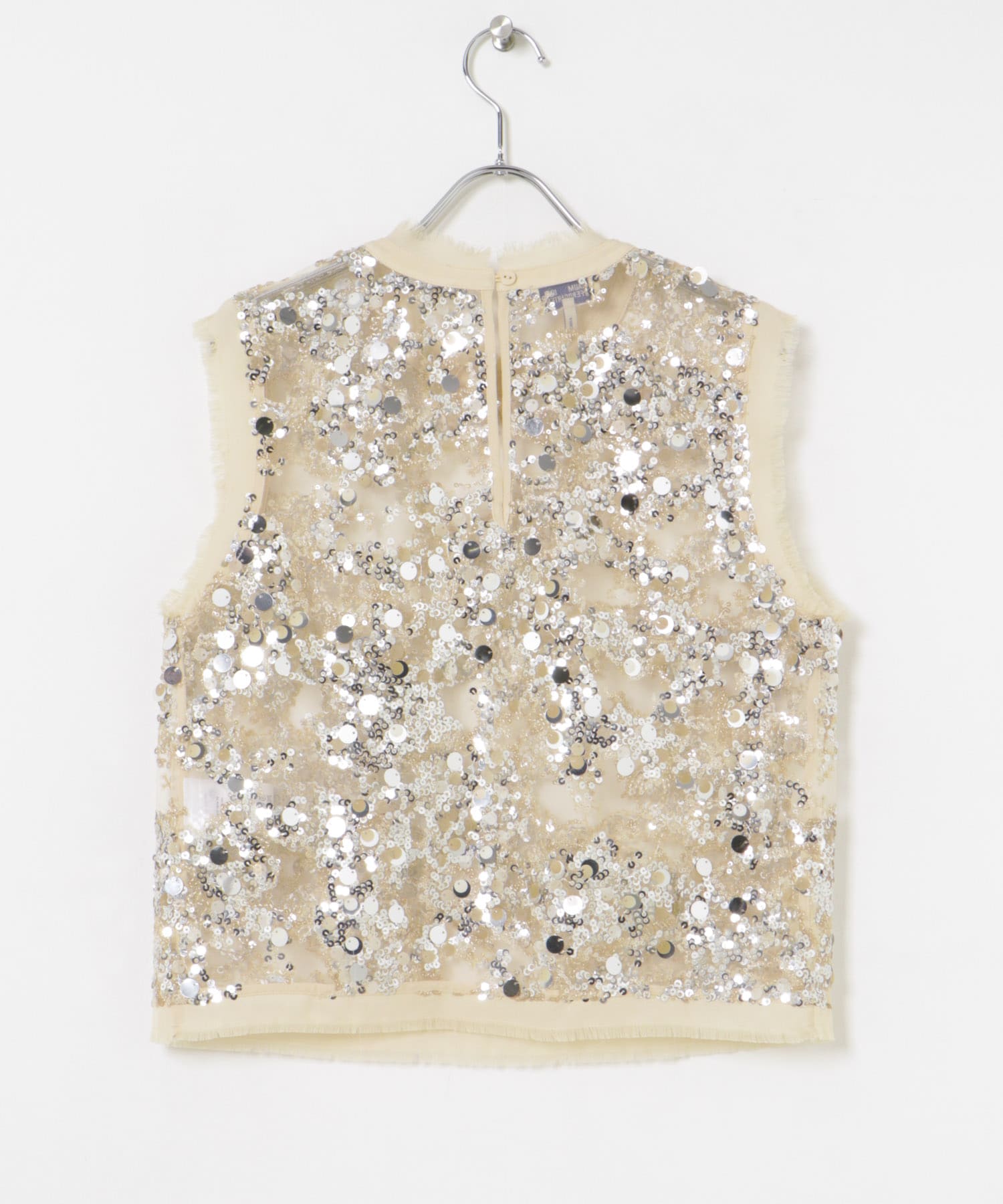 N SEQUINS