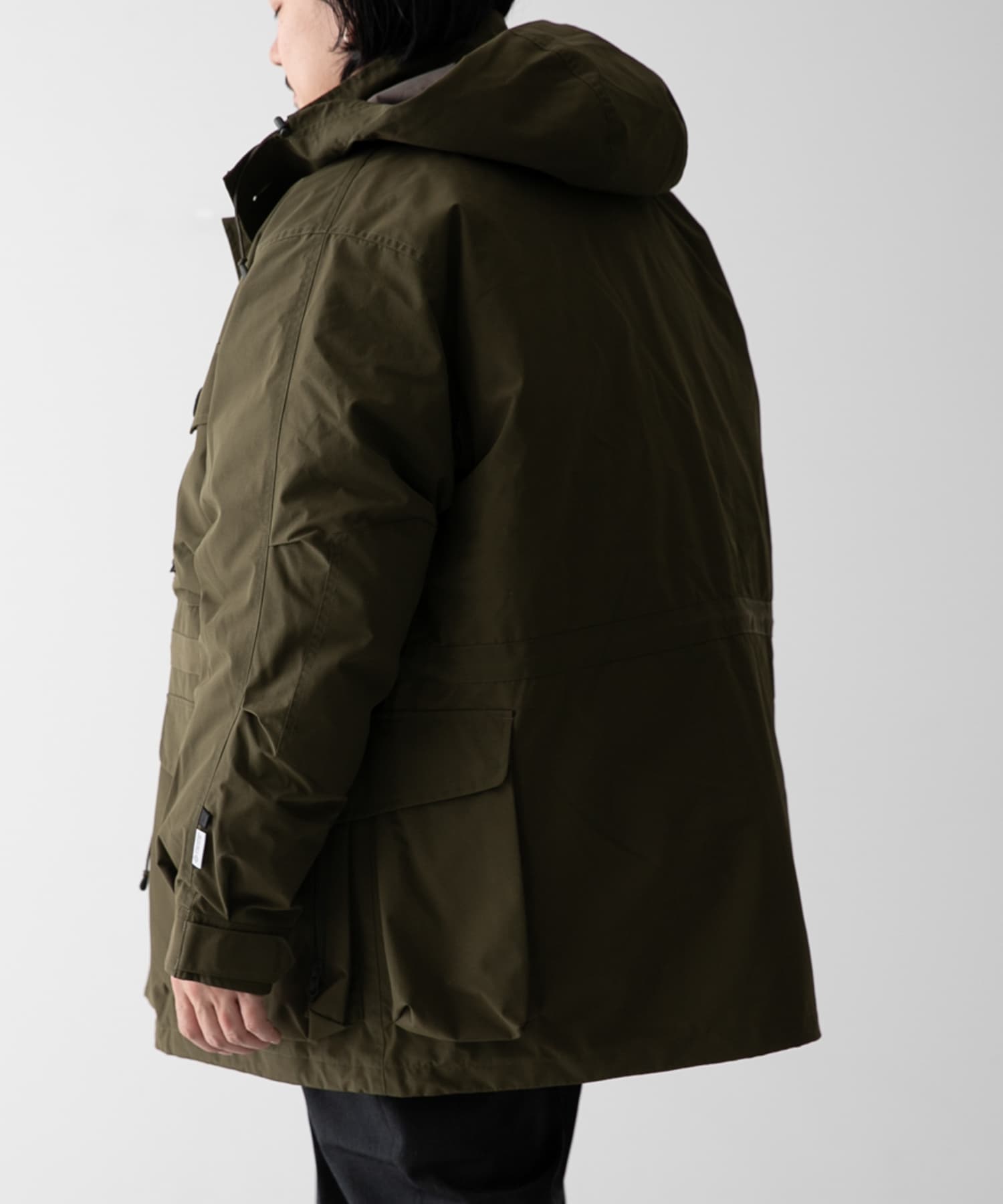 model身長：174cm 着用サイズ：L