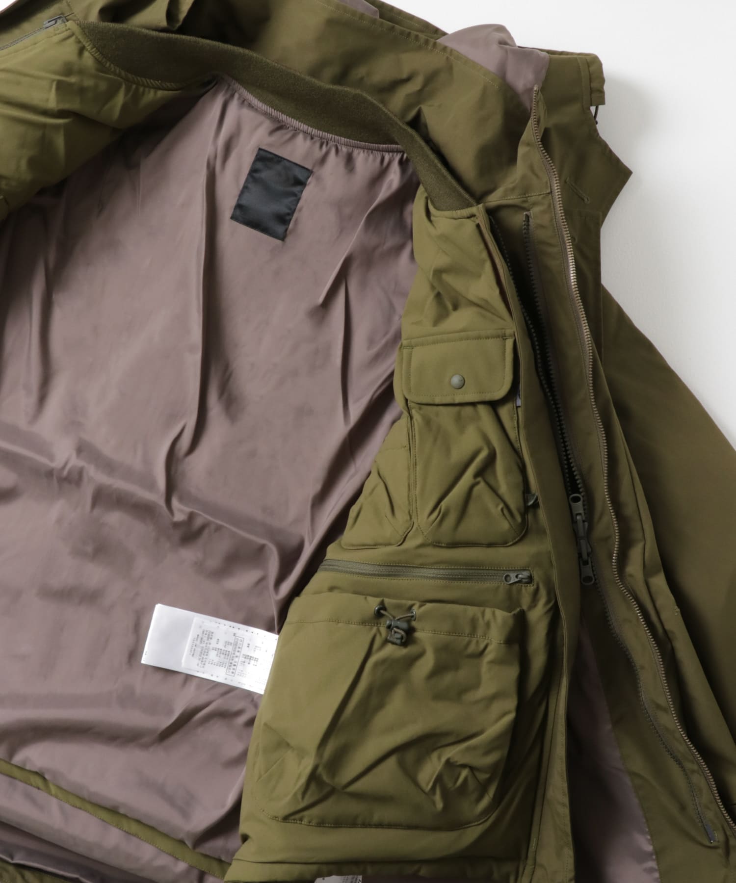 DAIWA PIER39　TECH MIL CANADIAN DOWN PARKA MILITARY O M