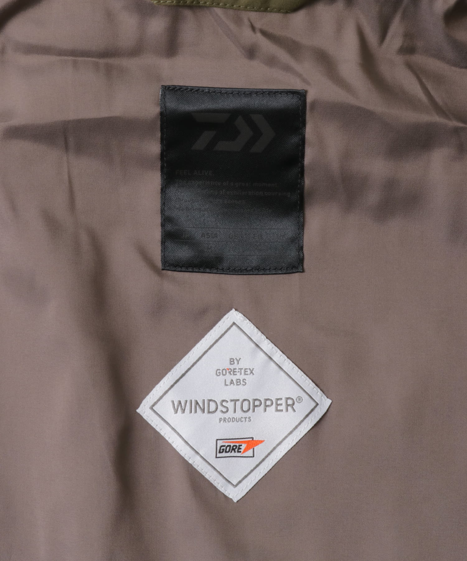 DAIWA PIER39　TECH MIL CANADIAN DOWN PARKA MILITARY O L