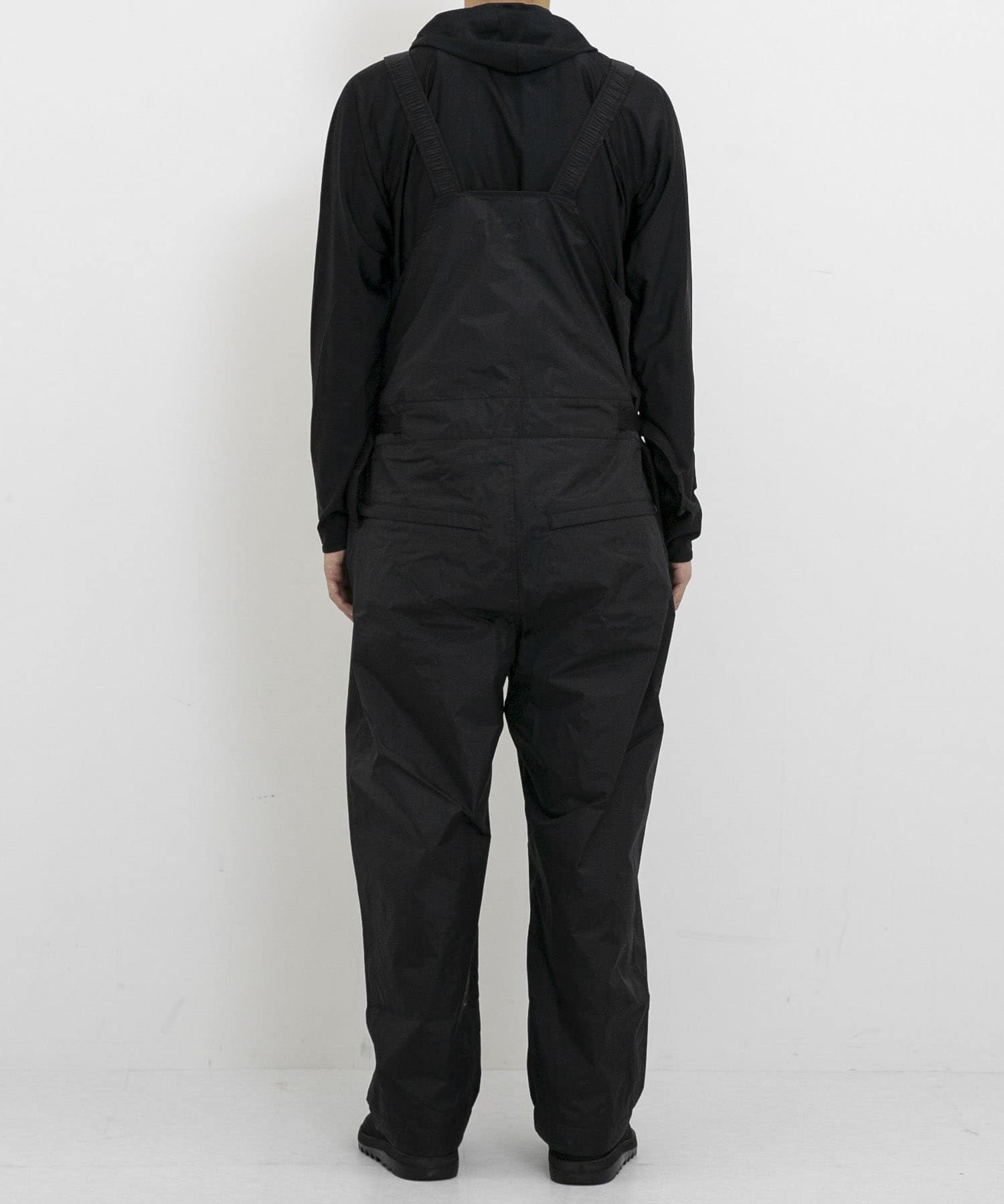 model身長：177cm　着用サイズ：L