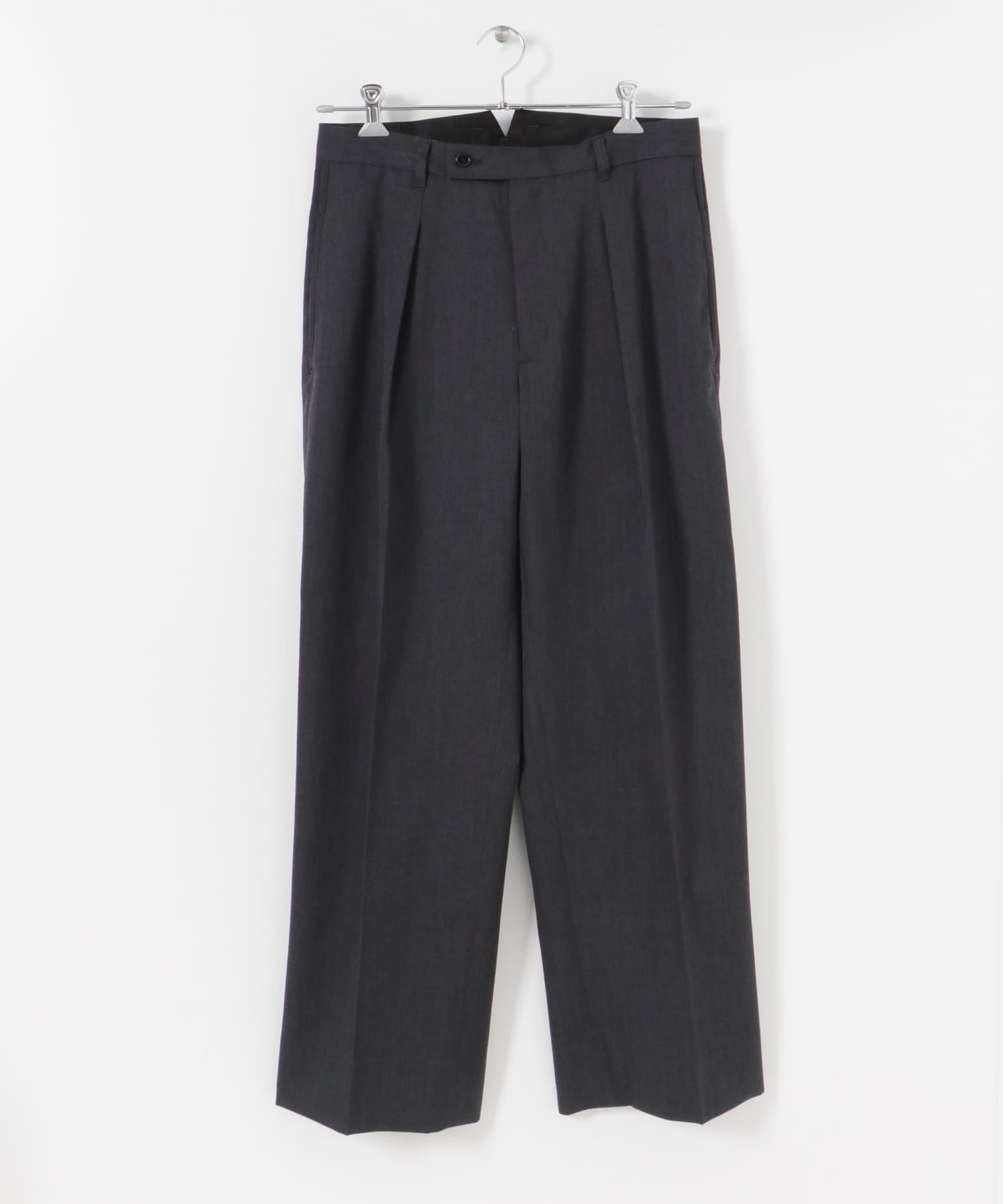 ZUBON　ワンタックワイドパンツ Charcoal 1
