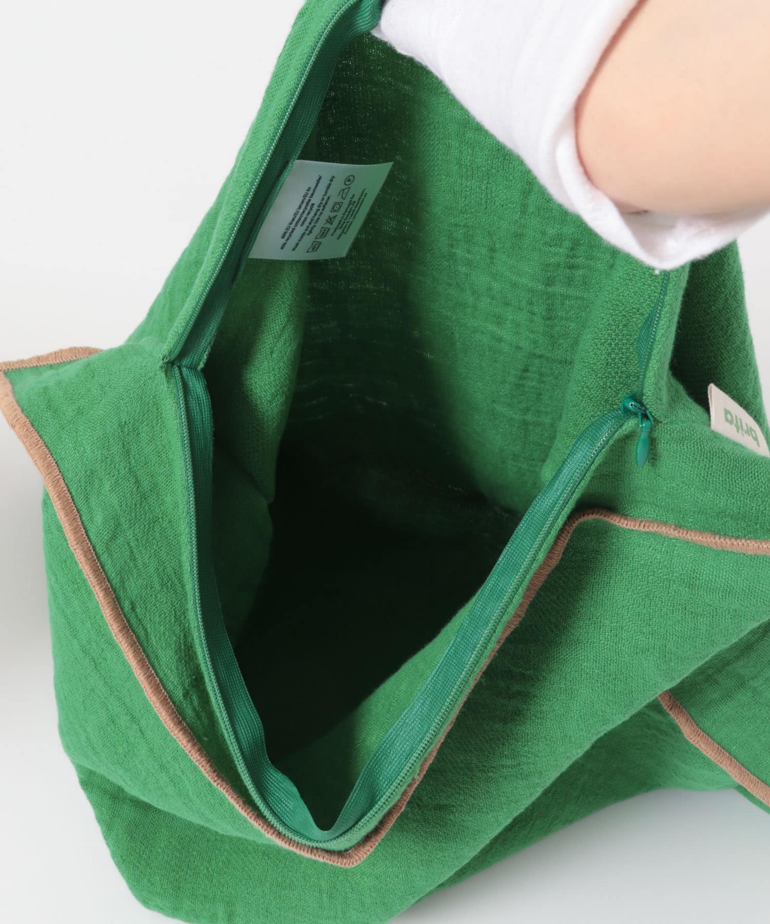 BRITA SWEDEN　EVY クッションカバー 50×50cm Green -