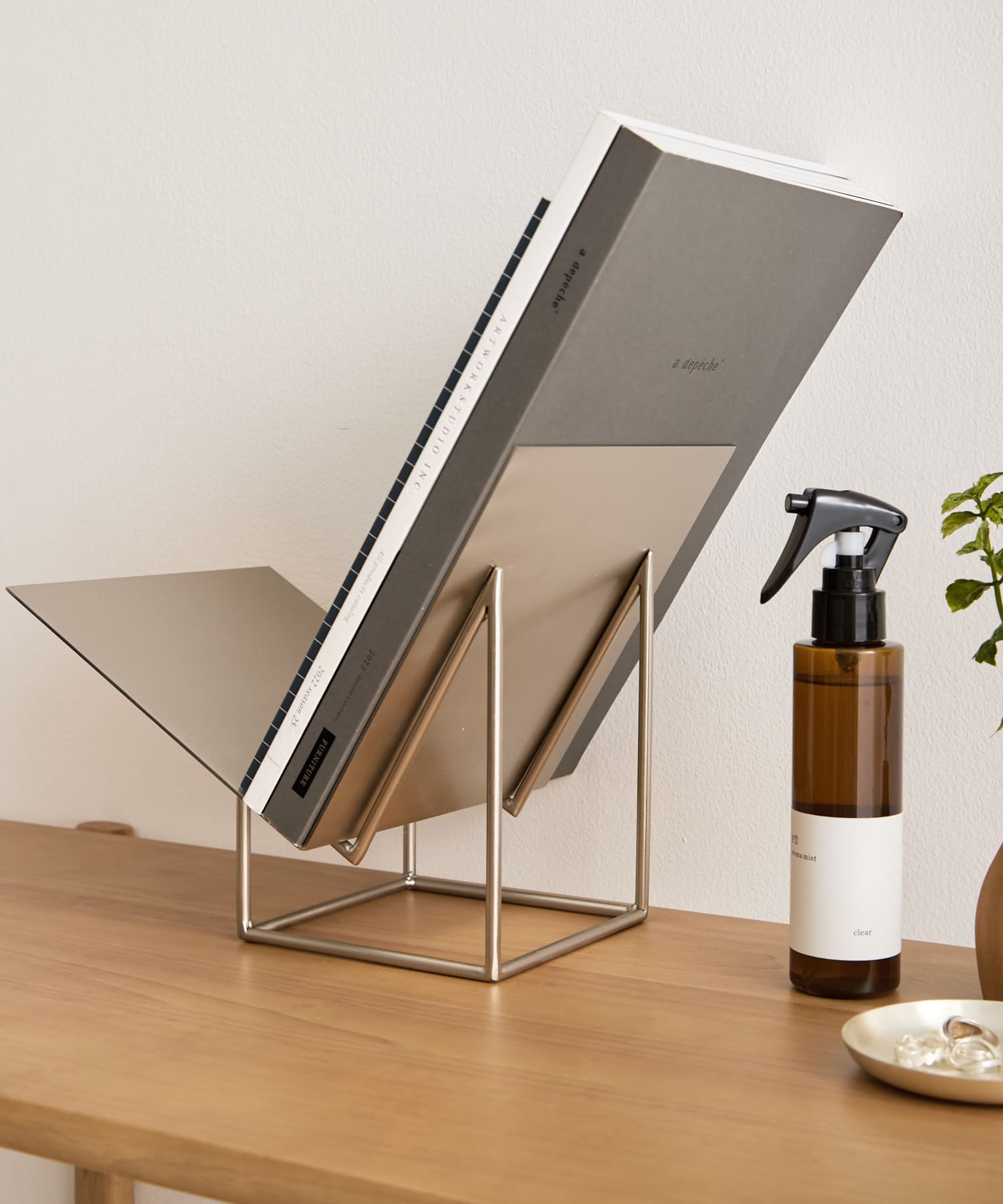 Tilaa BOOK STAND(- -): インテリア｜URBAN RESEARCH公式ファッション通販