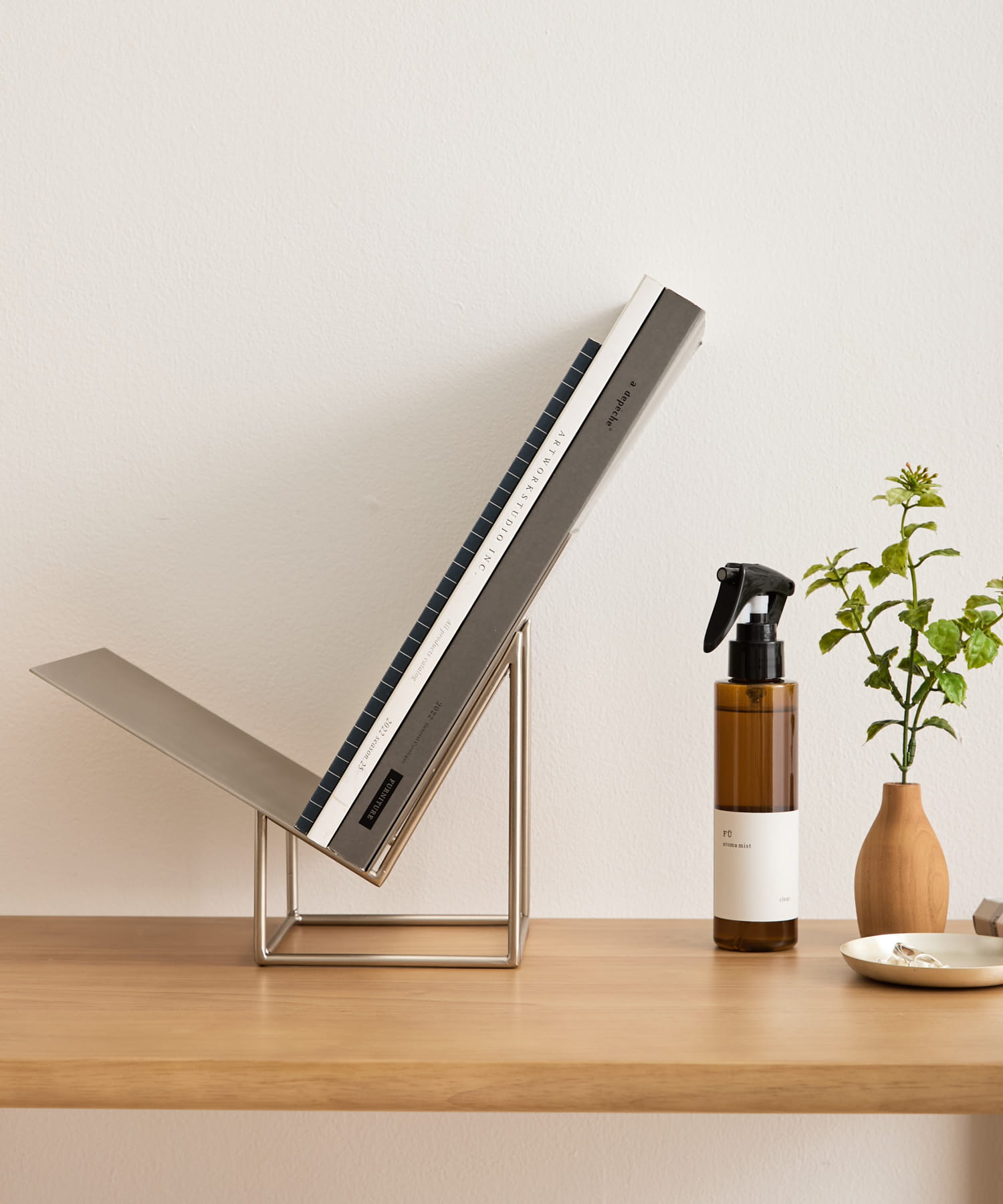 Tilaa BOOK STAND(- -): インテリア｜URBAN RESEARCH公式ファッション通販
