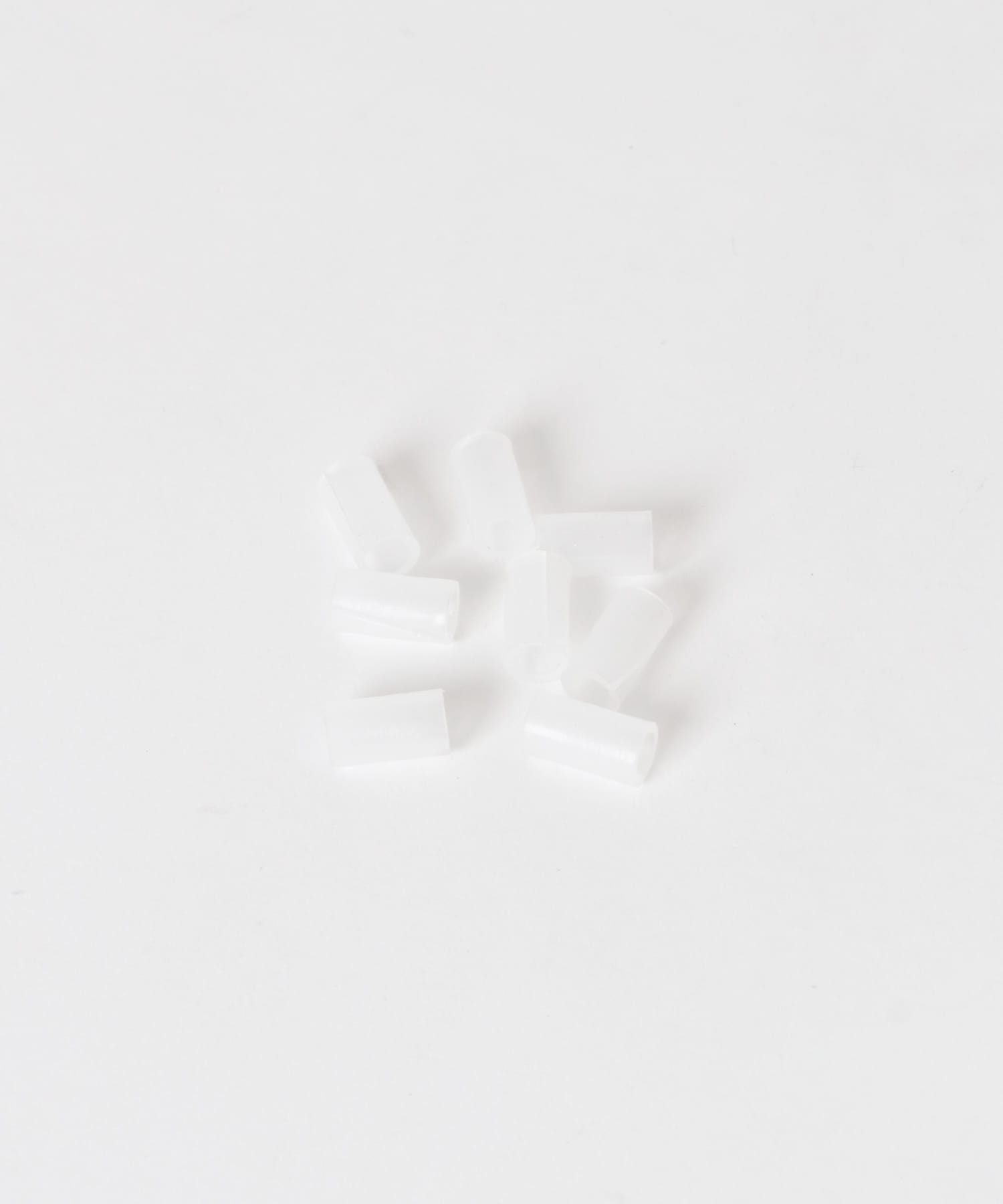 Tilaa　BOOK STAND - -