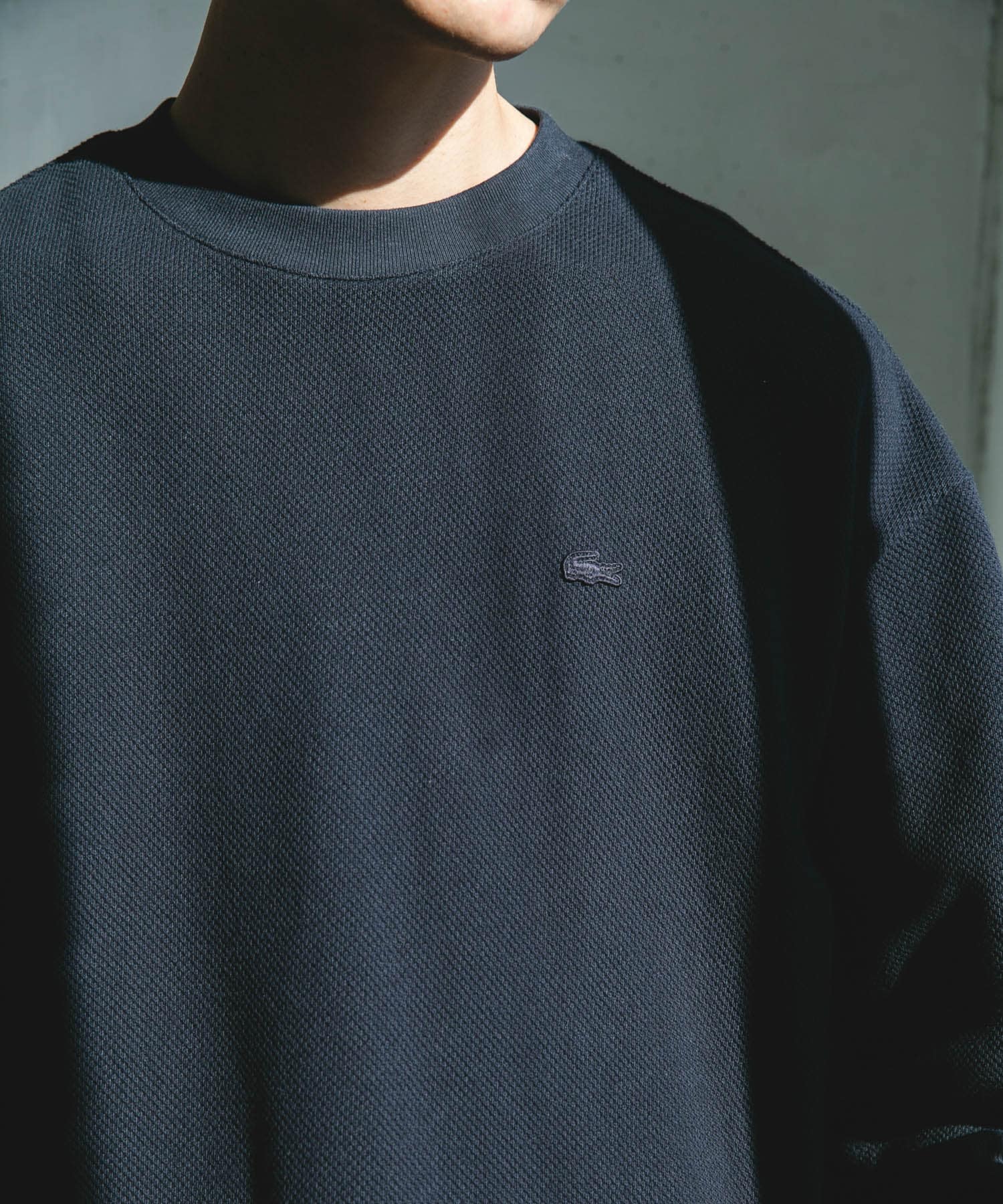 BLACK BIRD