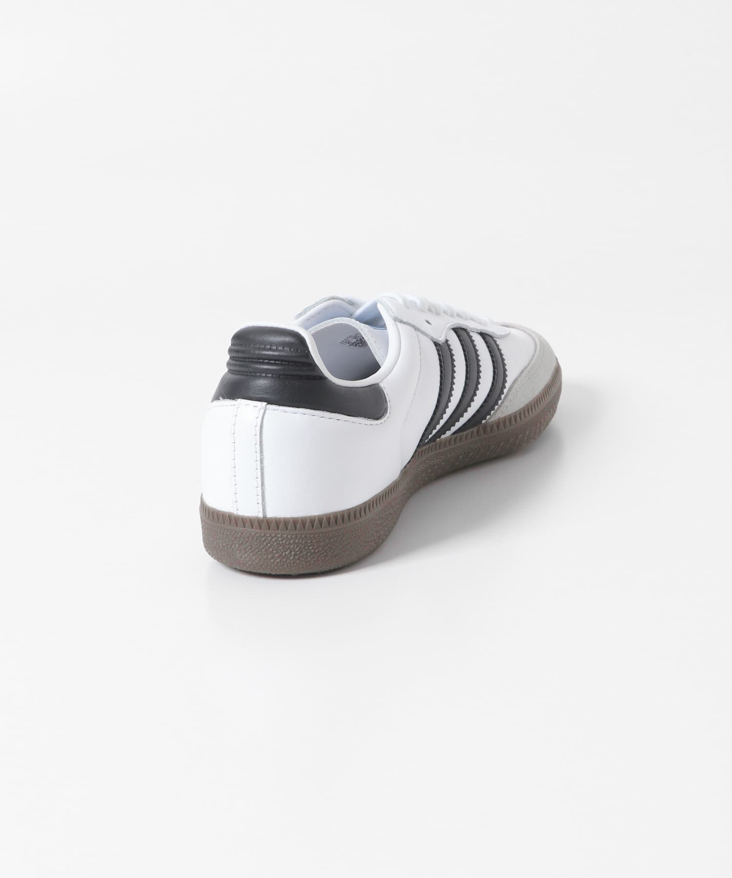 フットウェアホワイト