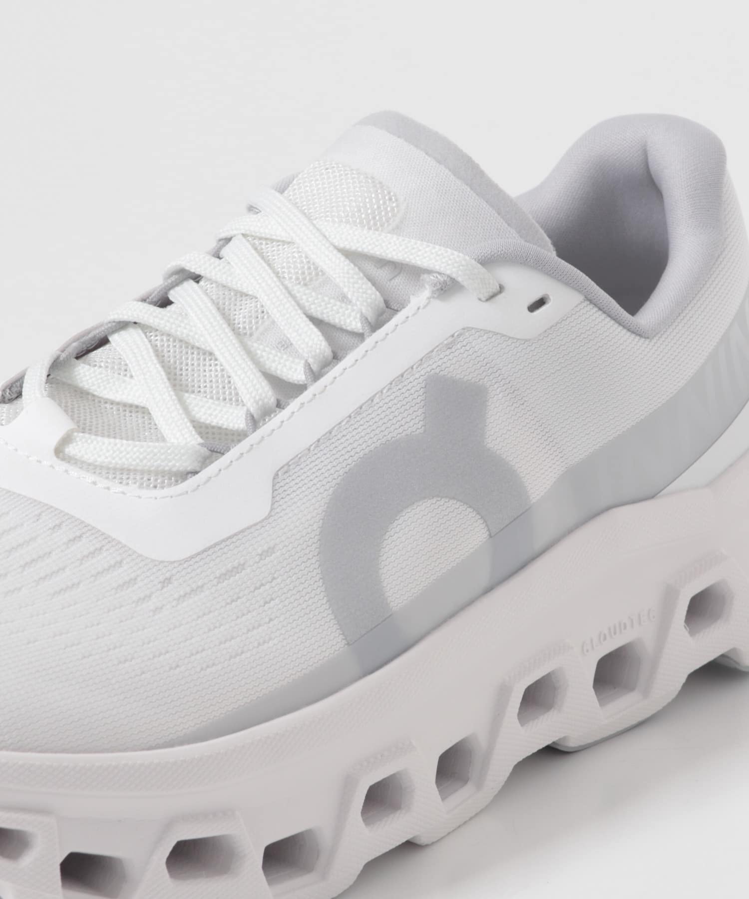 On CLOUDMONSTER 1(26 WHT/WHT): シューズ｜URBAN RESEARCH公式