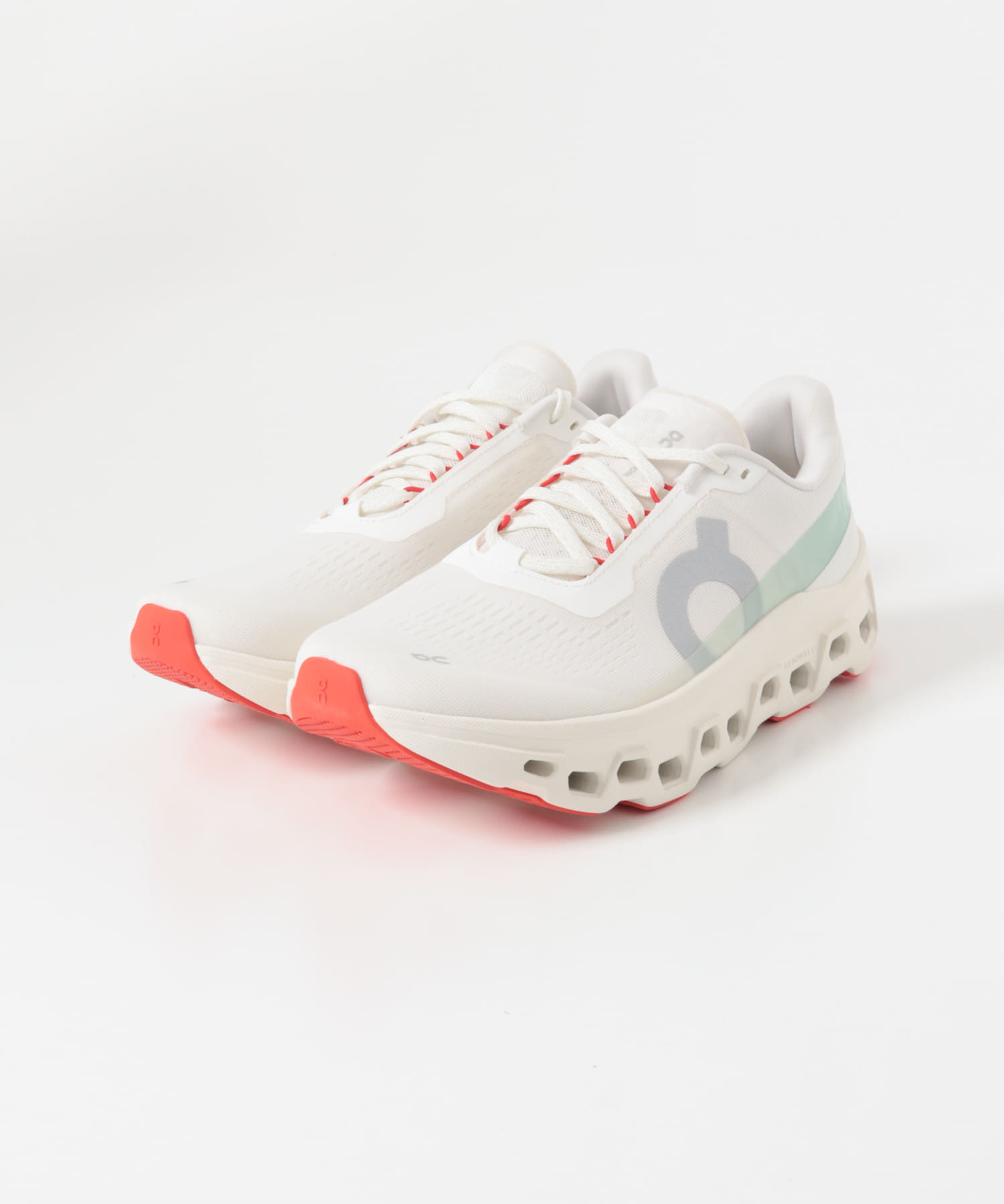On　CLOUDMONSTER 1