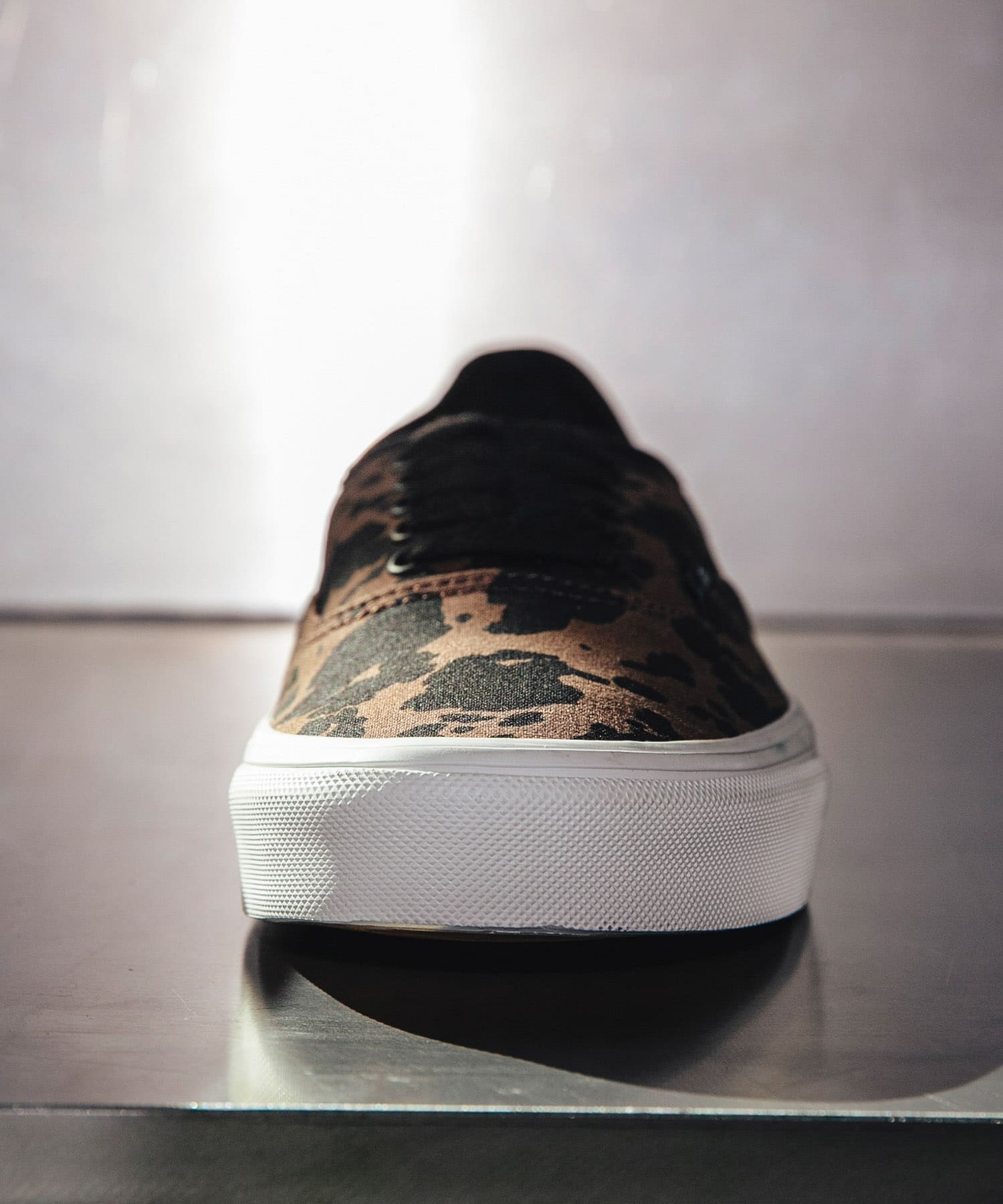 VANS　EXCLUSIVE AUTHENTIC COW PRINT 26