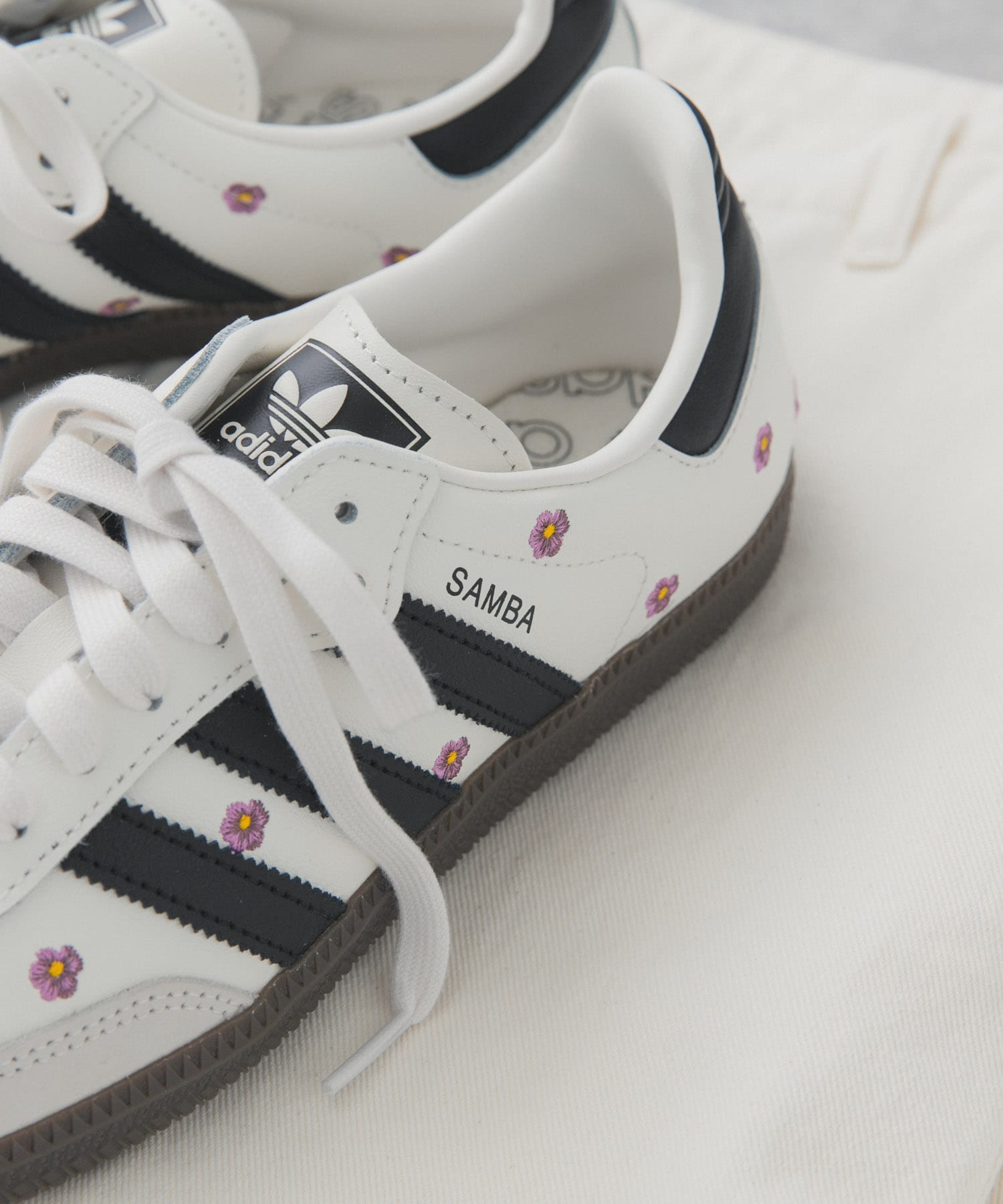 adidas　SAMBA OG W クラウドホワイト 23.5