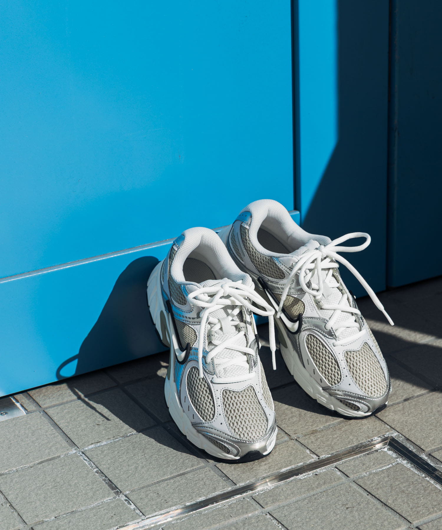 NIKE　V5 RNR